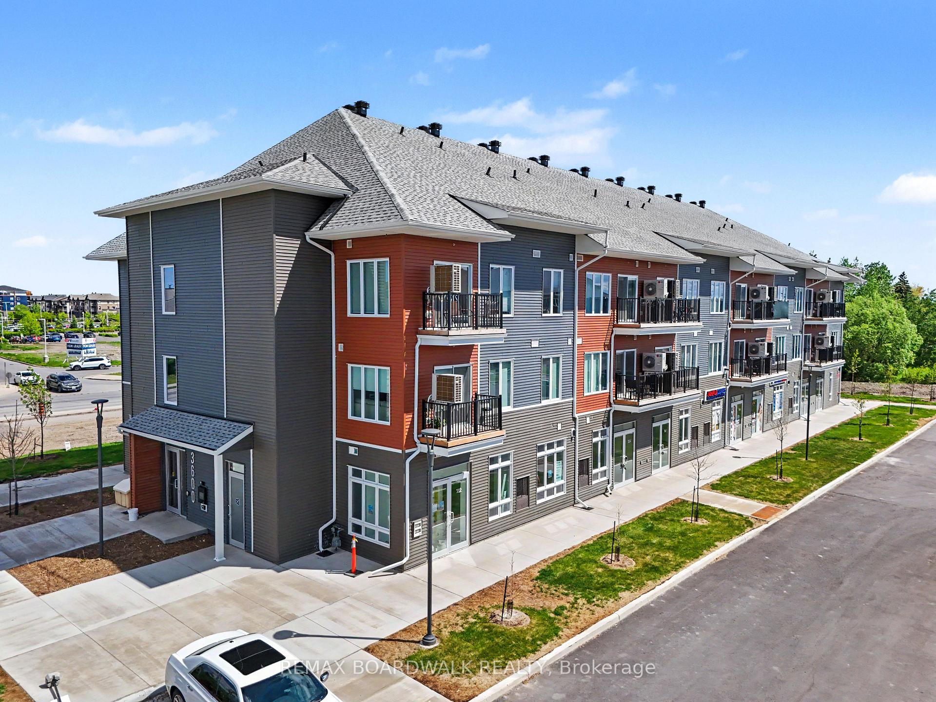 2370 Tenth Line Road 112, Orleans - Cumberland and Area — photo 4 of 5