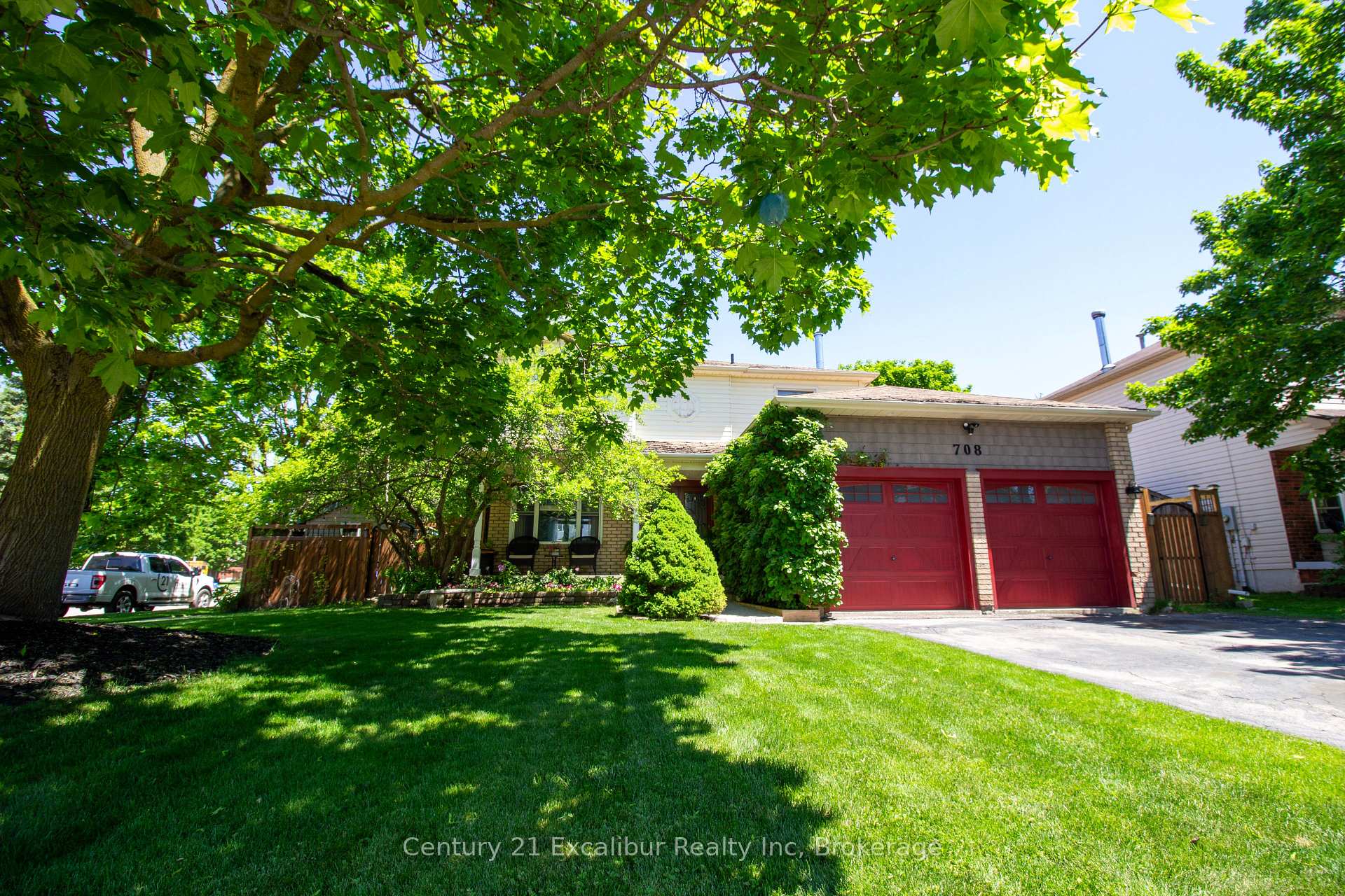 708 Campbell Avenue, Centre Wellington, ON N1M 3M9 — Centre Wellington, Ontario