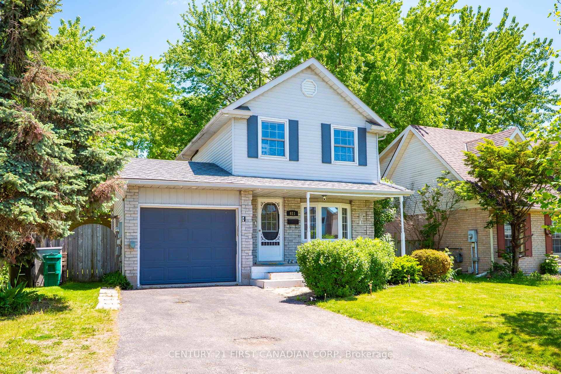 611 Preston Parkway, Cambridge — photo 2 of 5
