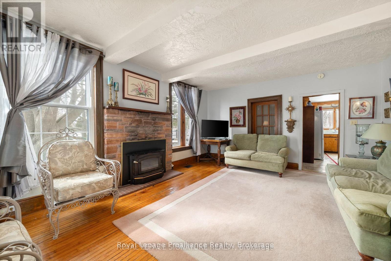 1818 County 12 Road, Prince Edward County — photo 4 of 5