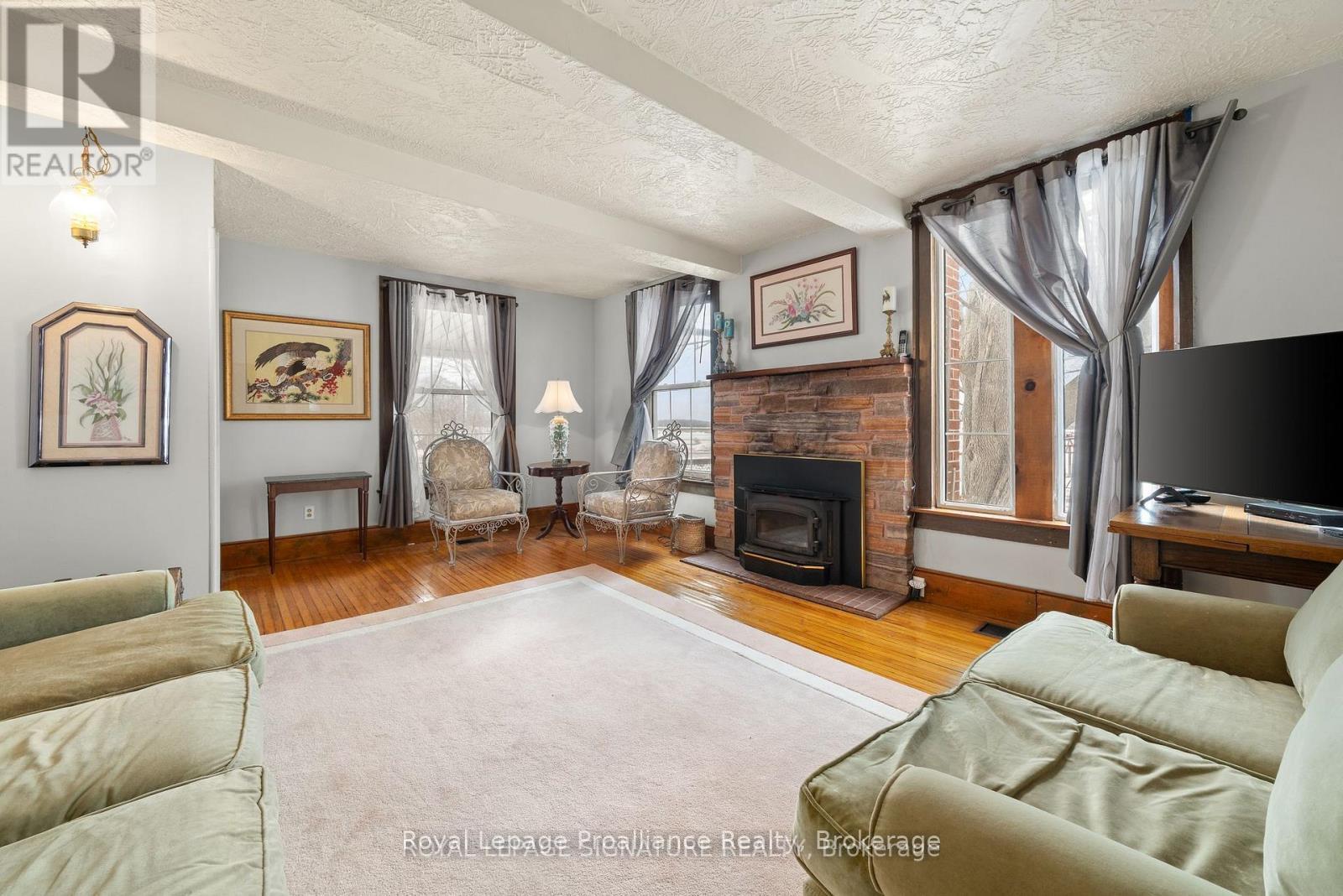 1818 County 12 Road, Prince Edward County — photo 5 of 5