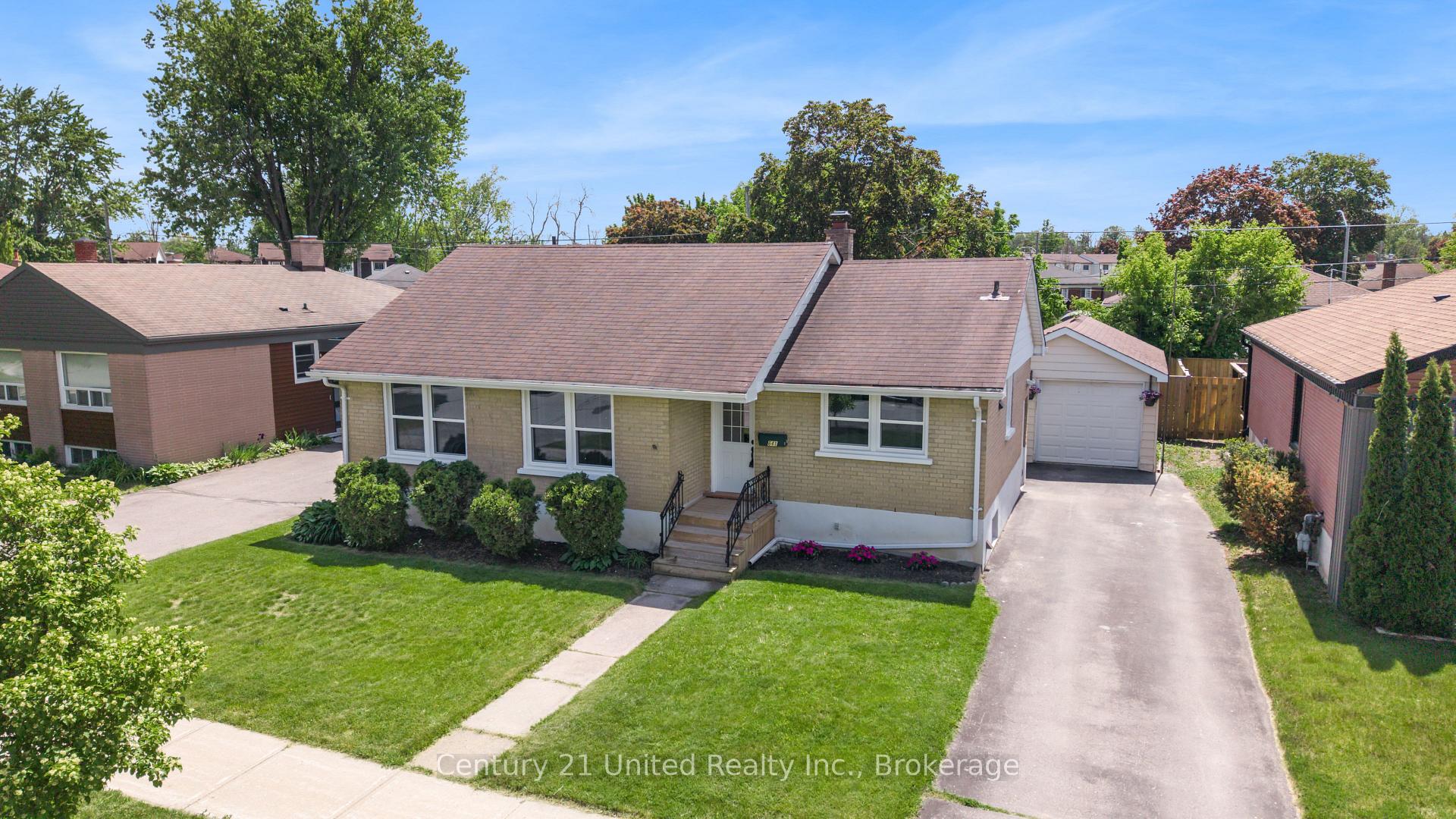 641 Harold Drive, Peterborough, ON K9J 3X9 — Peterborough, Ontario