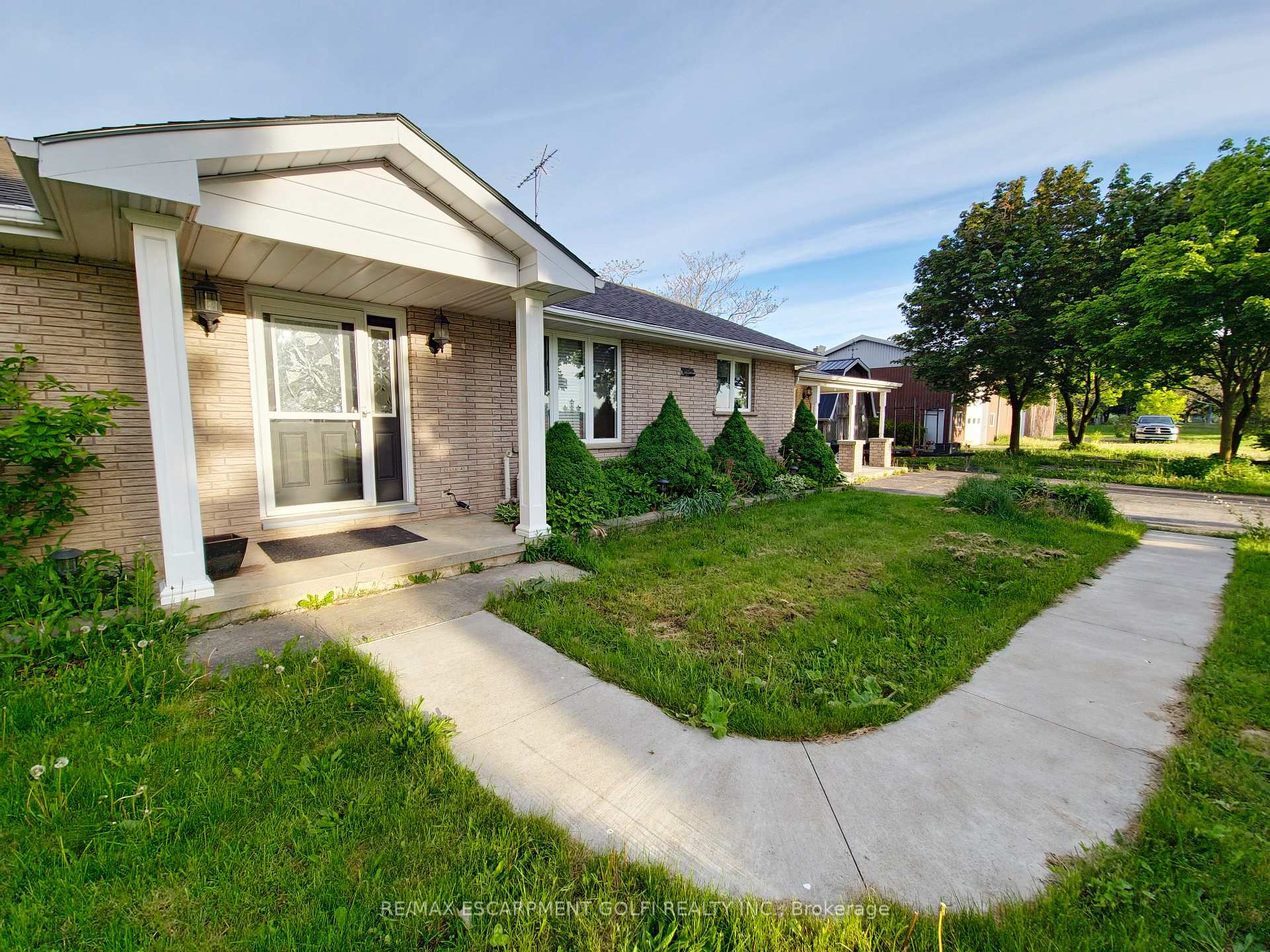 residential Property Image no.1
