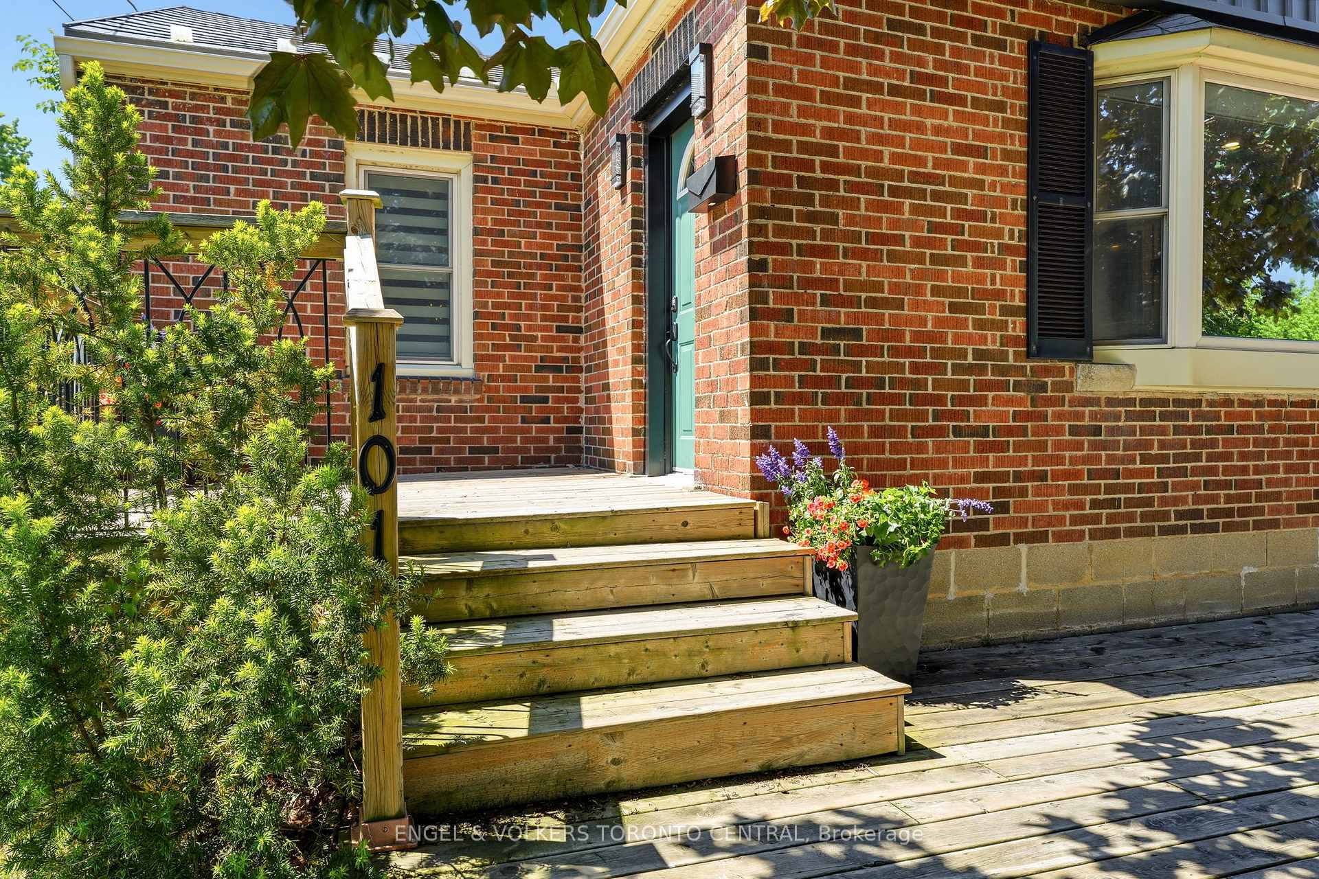 residential Property Image no.1