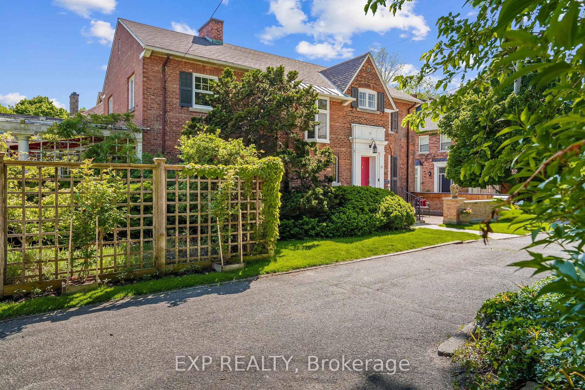 residential Property Image no.1