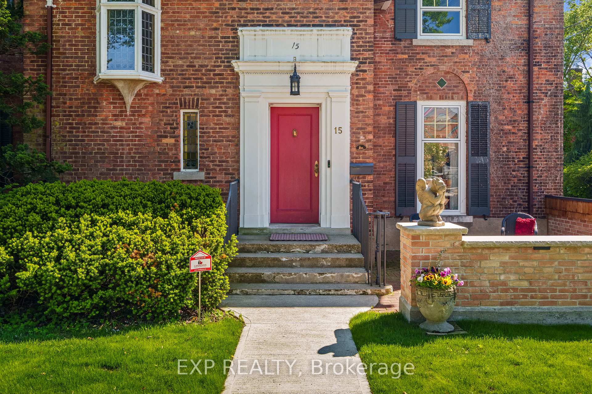 residential Property Image no.1