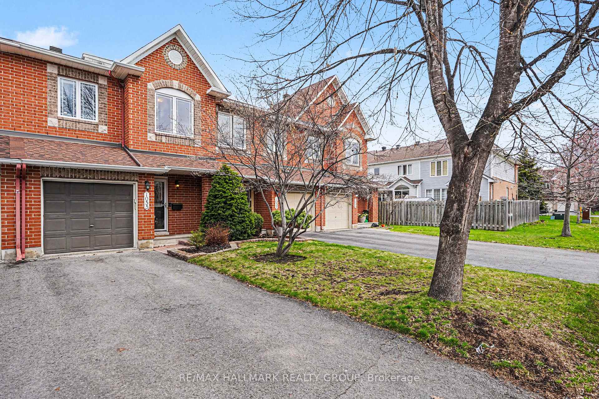 1055 Candlewood Street, Orleans - Cumberland and Area — photo 4 of 5