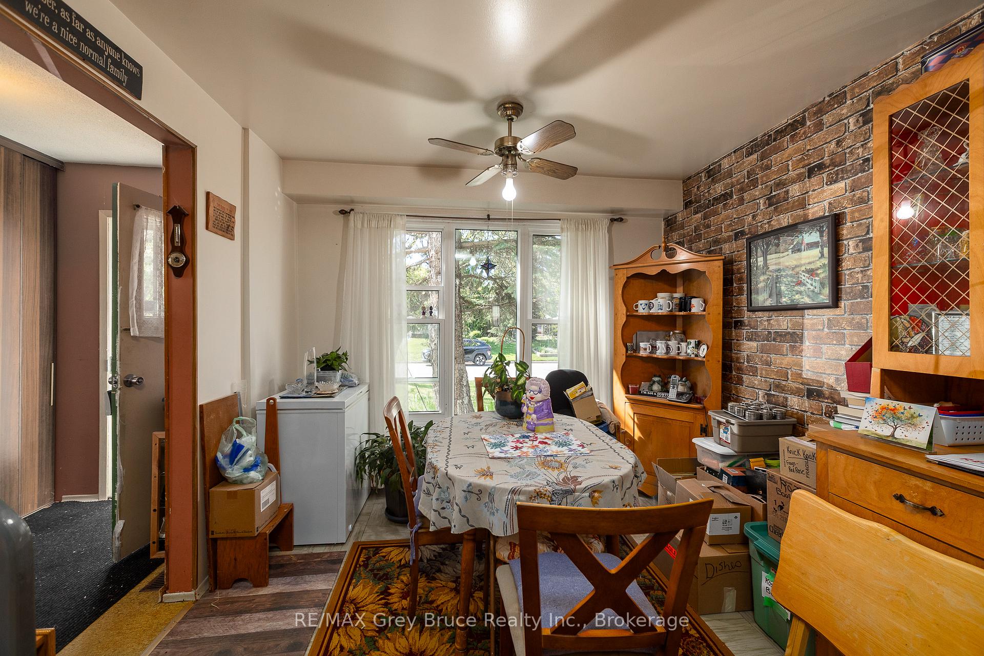 1068 11th Street E, Owen Sound — photo 5 of 5