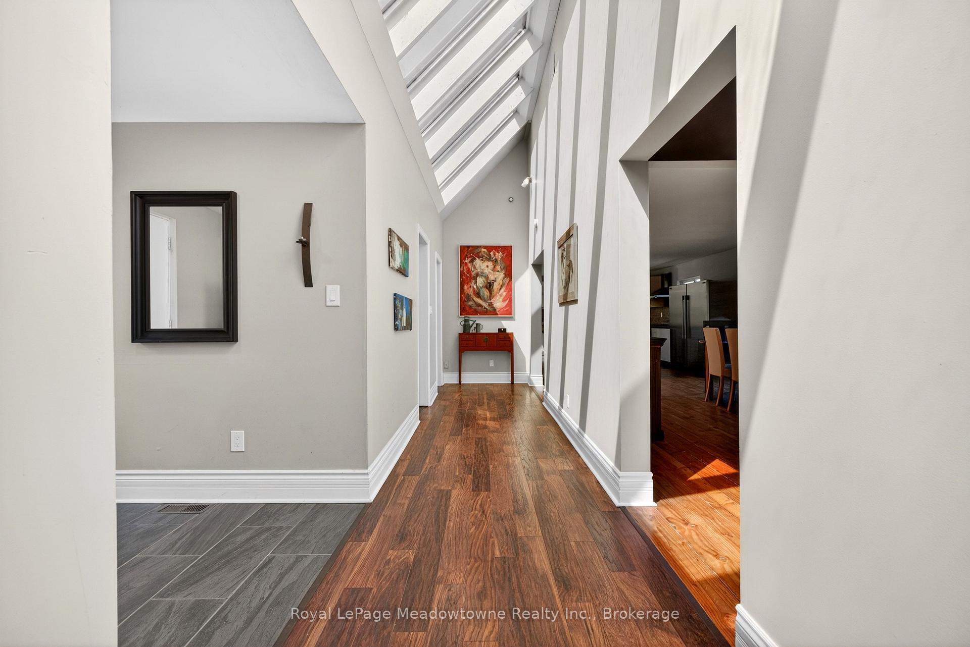 8122 Eramosa Garafraxa Townline, Centre Wellington — photo 4 of 5