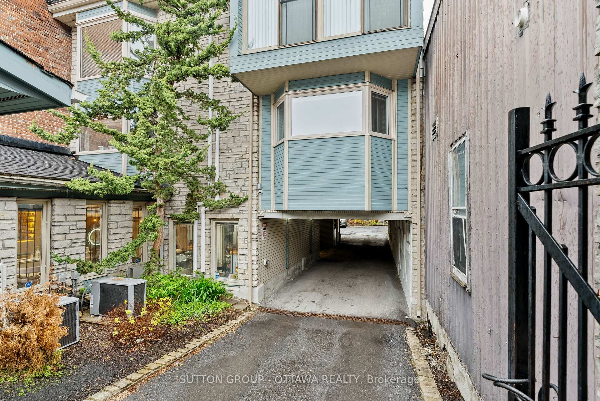 117 Murray Street 201, Lower Town - Sandy Hill — photo 4 of 5