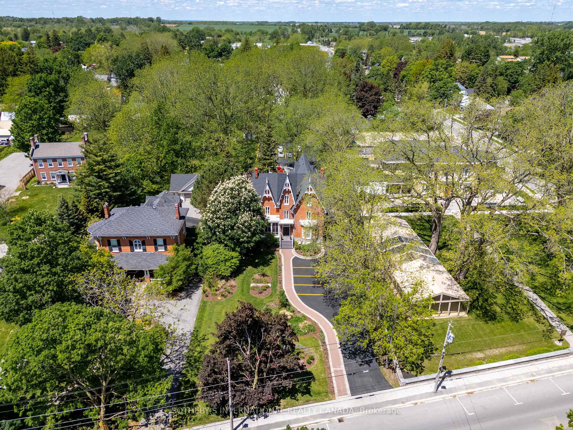 343 Main Street E, Prince Edward County — photo 4 of 5