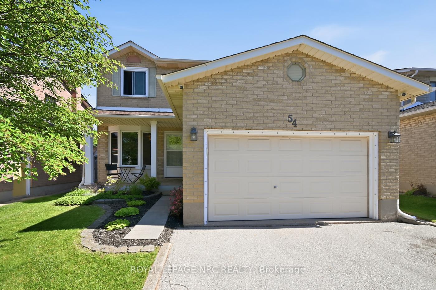 54 Merritt Crescent, Grimsby, ON L3M 5B7 — Grimsby, Ontario