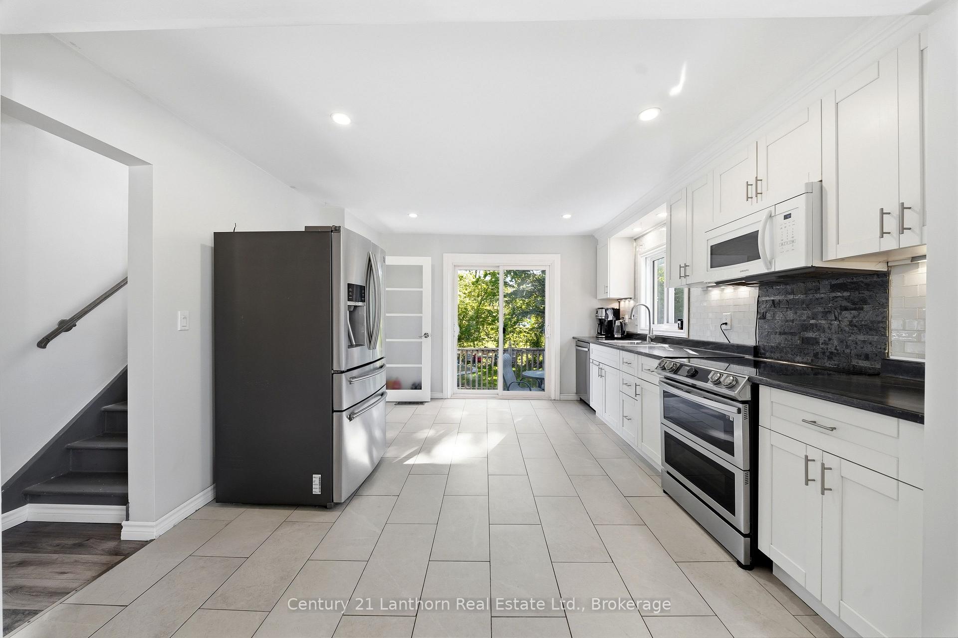 91 Grier Street, Belleville — photo 3 of 5