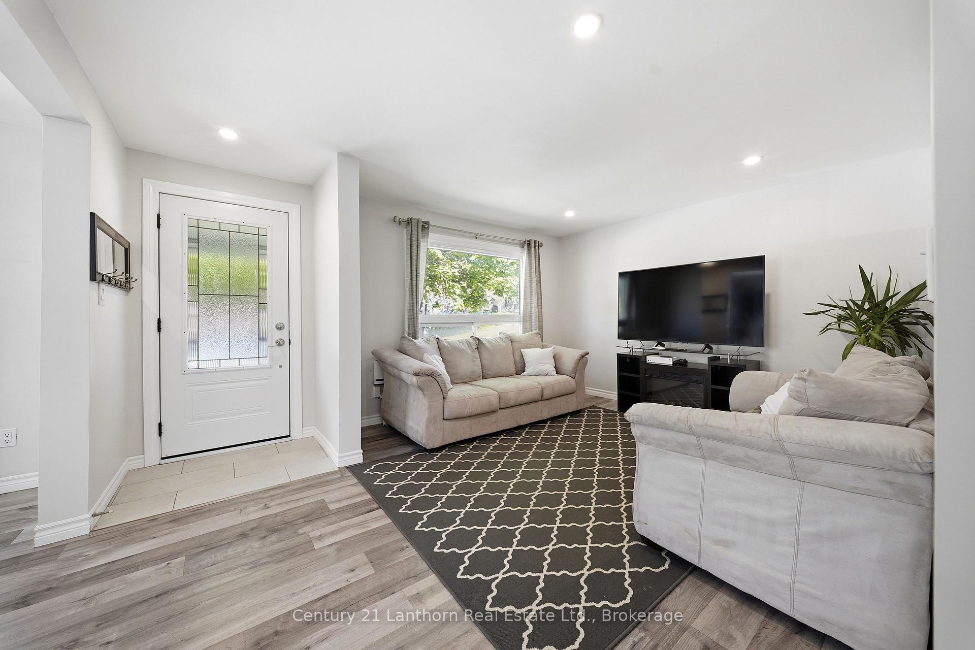 91 Grier Street, Belleville — photo 4 of 5