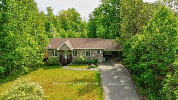 5701 Richmond Drive, South Stormont — photo 2 of 5