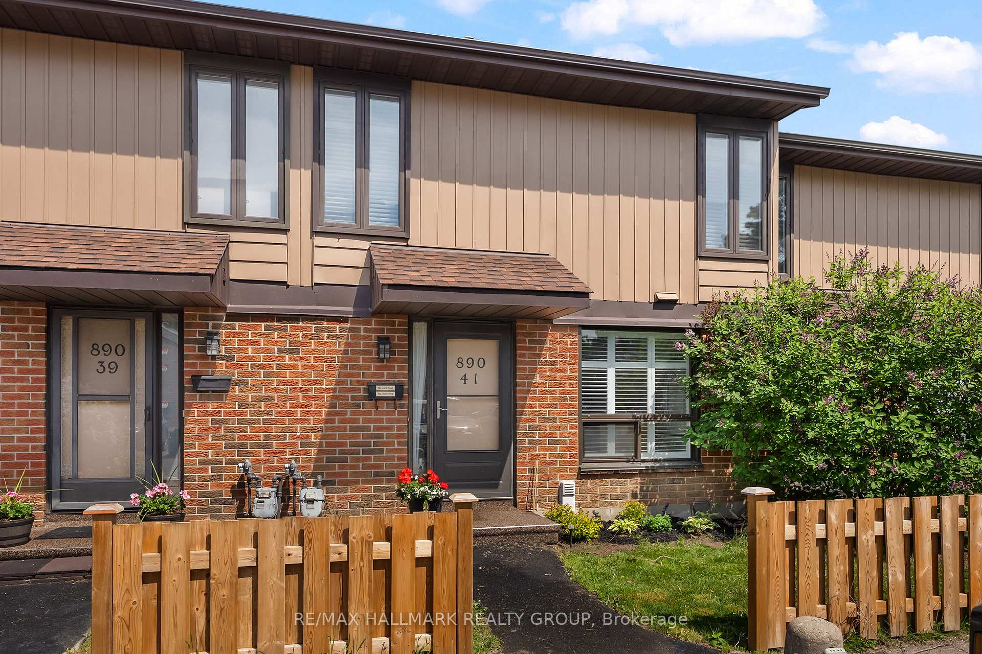 890 Cahill Drive W 41, Hunt Club - Windsor Park Village and Area — photo 2 of 5