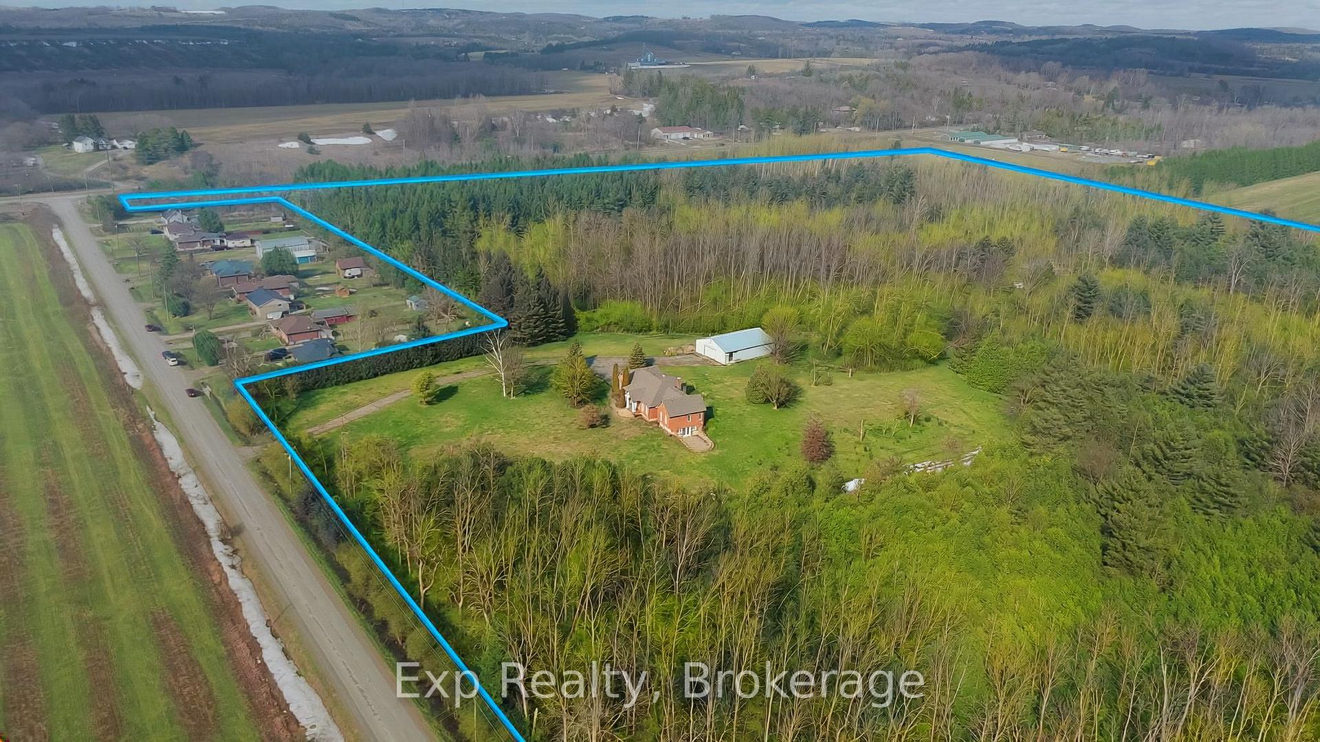 1497 Pentecostal Road, Hamilton Township — photo 2 of 5