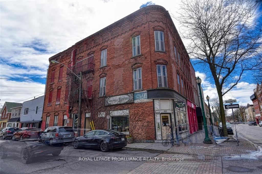 161 King Street W, Brockville, ON K6V 3R6