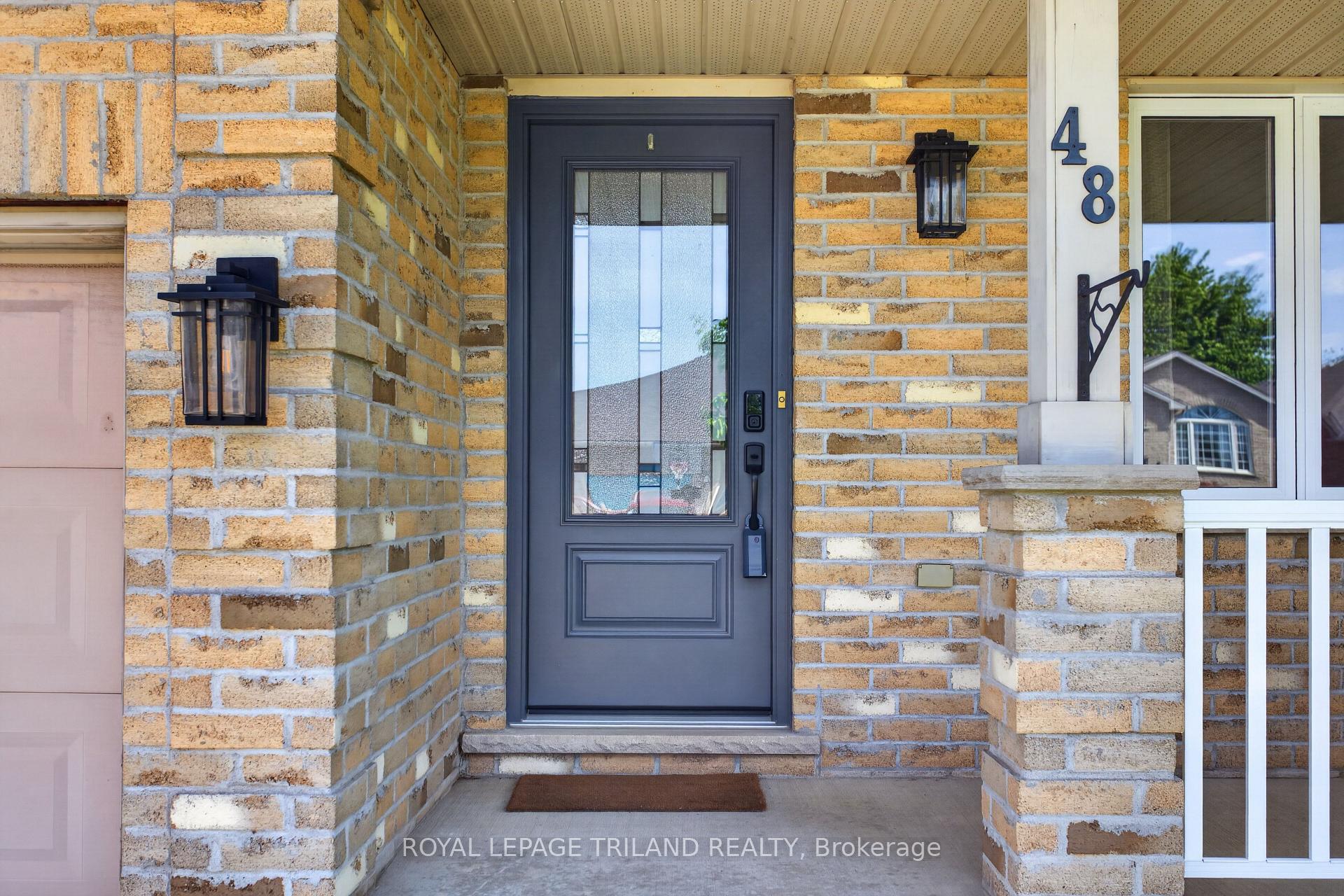 48 Cottonwood Drive, St. Thomas — photo 5 of 5