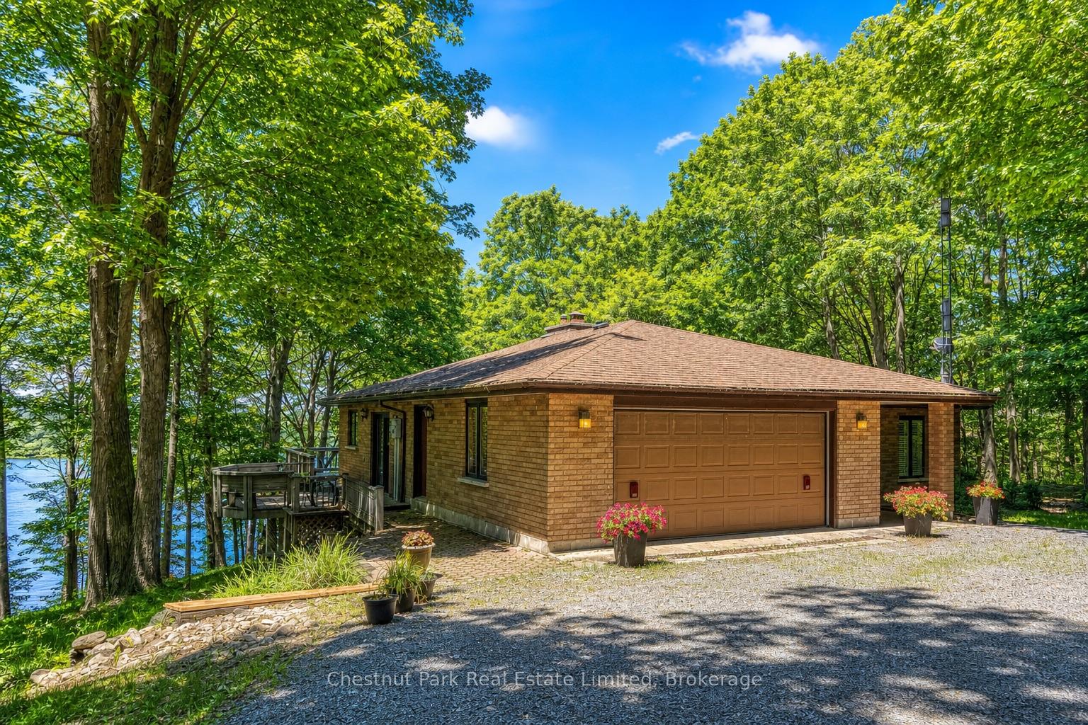 12154 Loyalist Parkway, Prince Edward County — photo 5 of 5