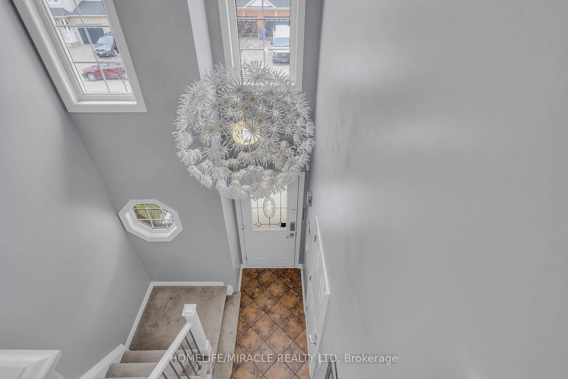 142 Marion Street, Shelburne — photo 4 of 5