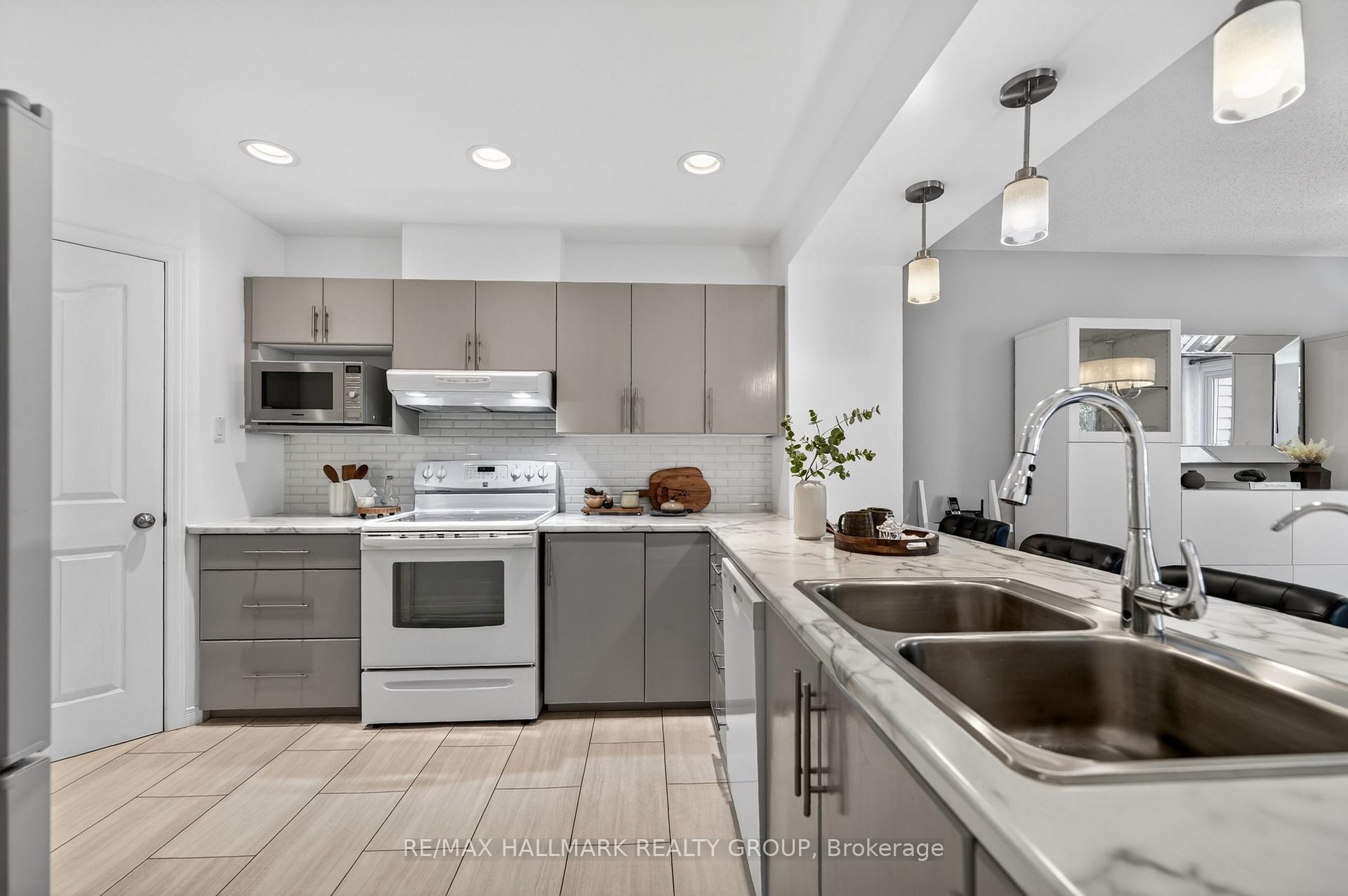 968 Lucille Way, Orleans - Cumberland and Area — photo 5 of 5