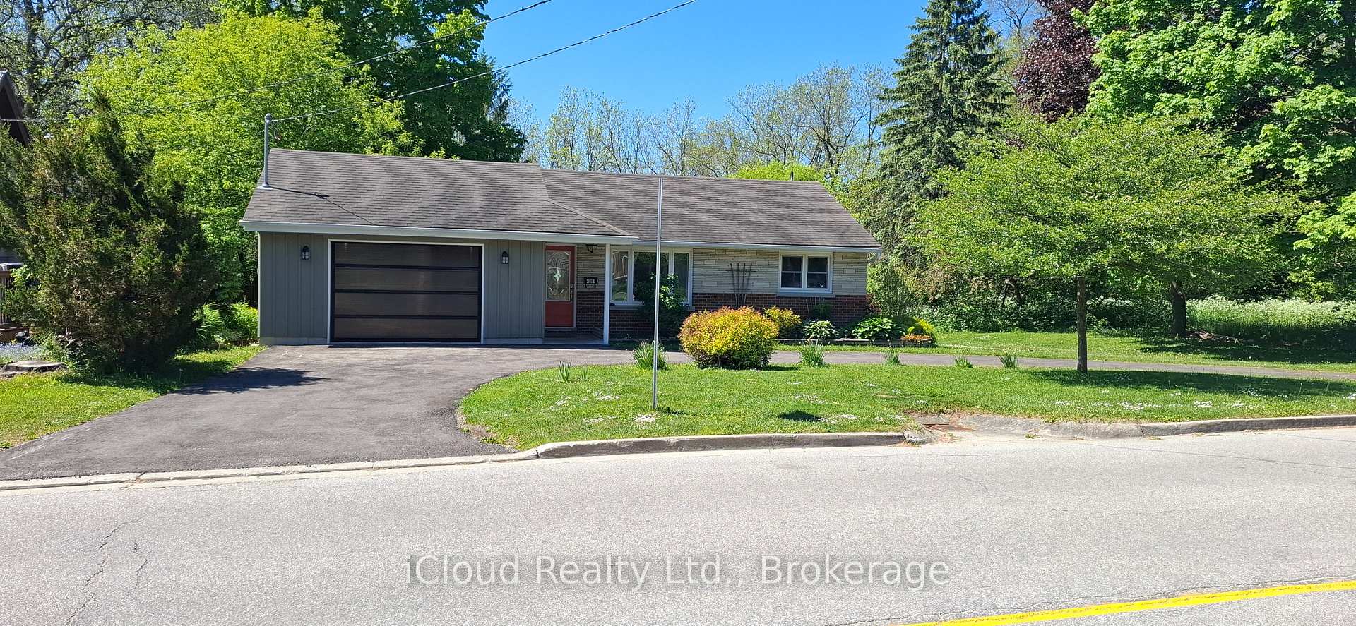 481 24th Street W, Owen Sound — photo 2 of 5
