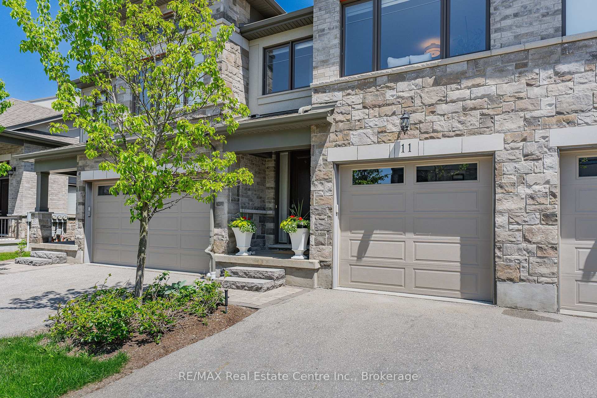243 Grey Silo Road 11, Waterloo, ON N2K 0B9 — Waterloo, Ontario
