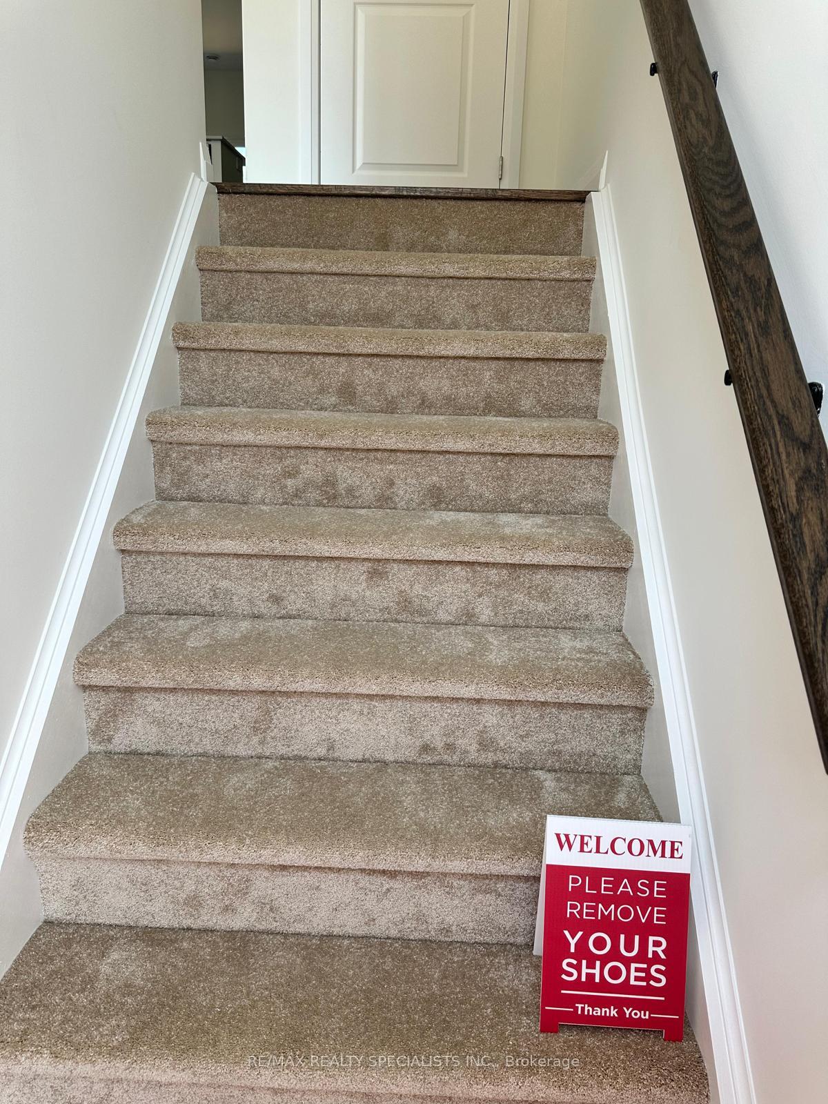 720 Grey Street 19, Brantford — photo 2 of 5