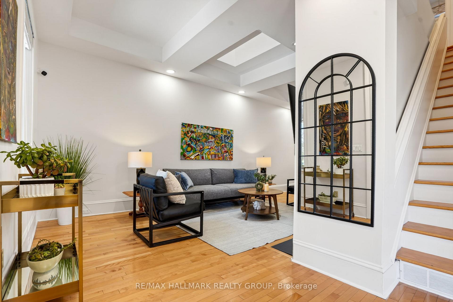 425 Echo Drive, Glebe - Ottawa East and Area — photo 4 of 5