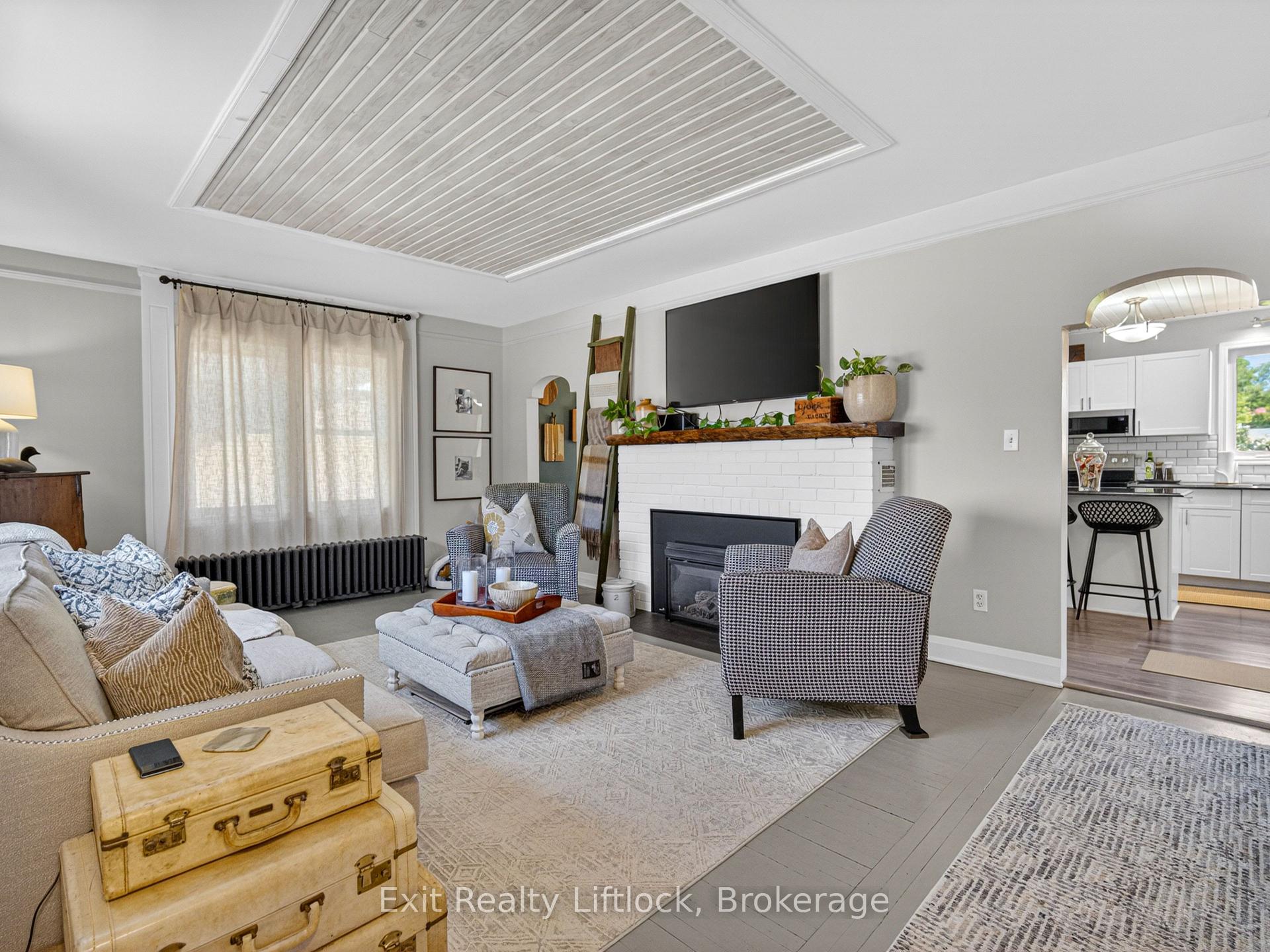 52 Forsyth Street, Marmora and Lake — photo 4 of 5