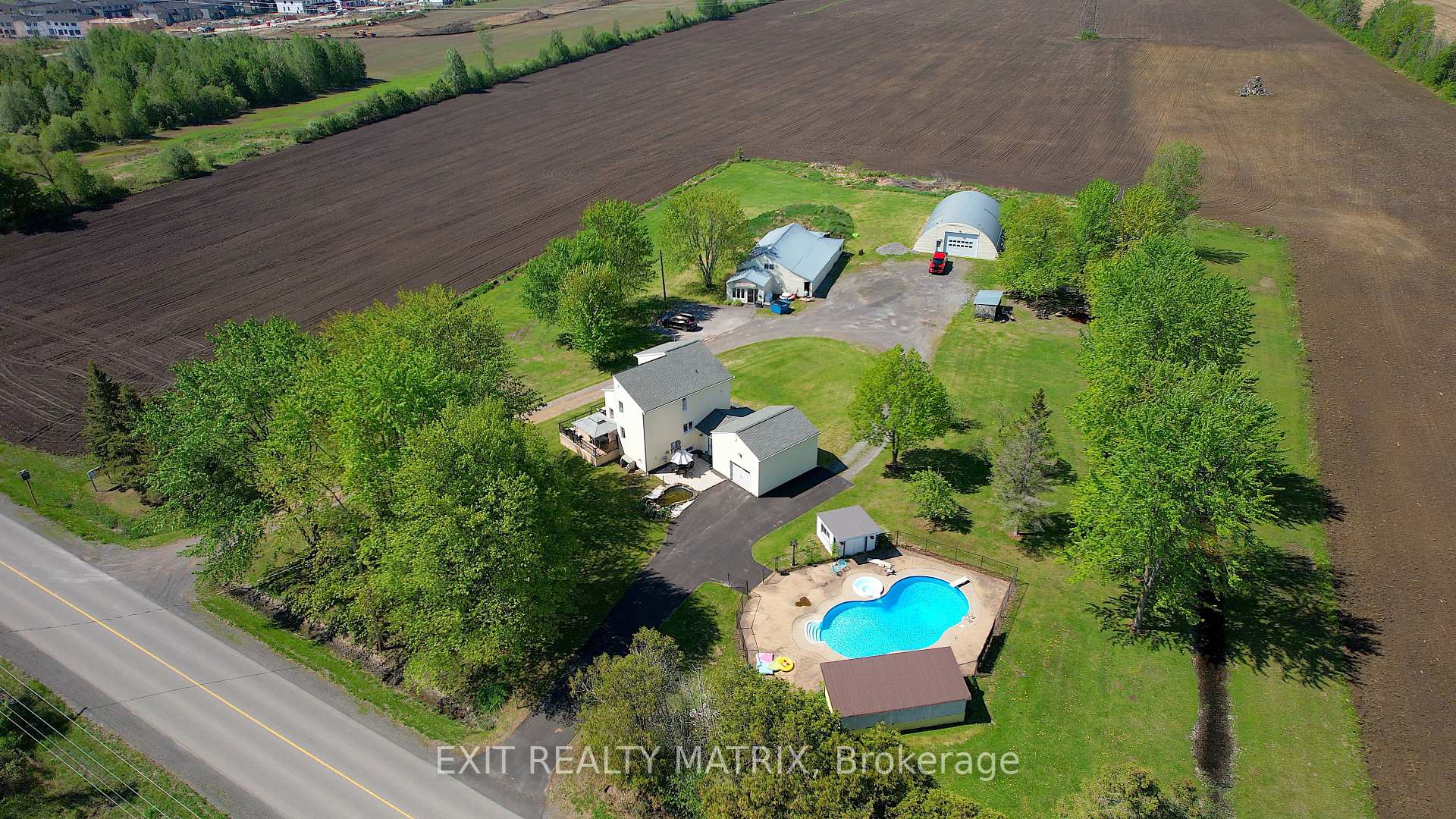 912 Eadie Road, Russell, ON K4R 1E5 — Russell, Ontario