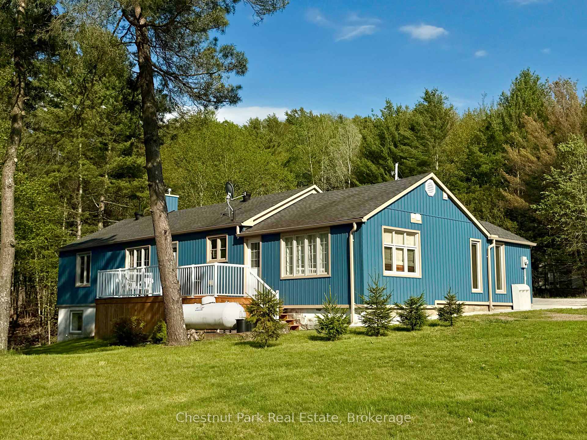 9211 118 Highway, Minden Hills, ON K0M 1S0 — Minden Hills, Ontario