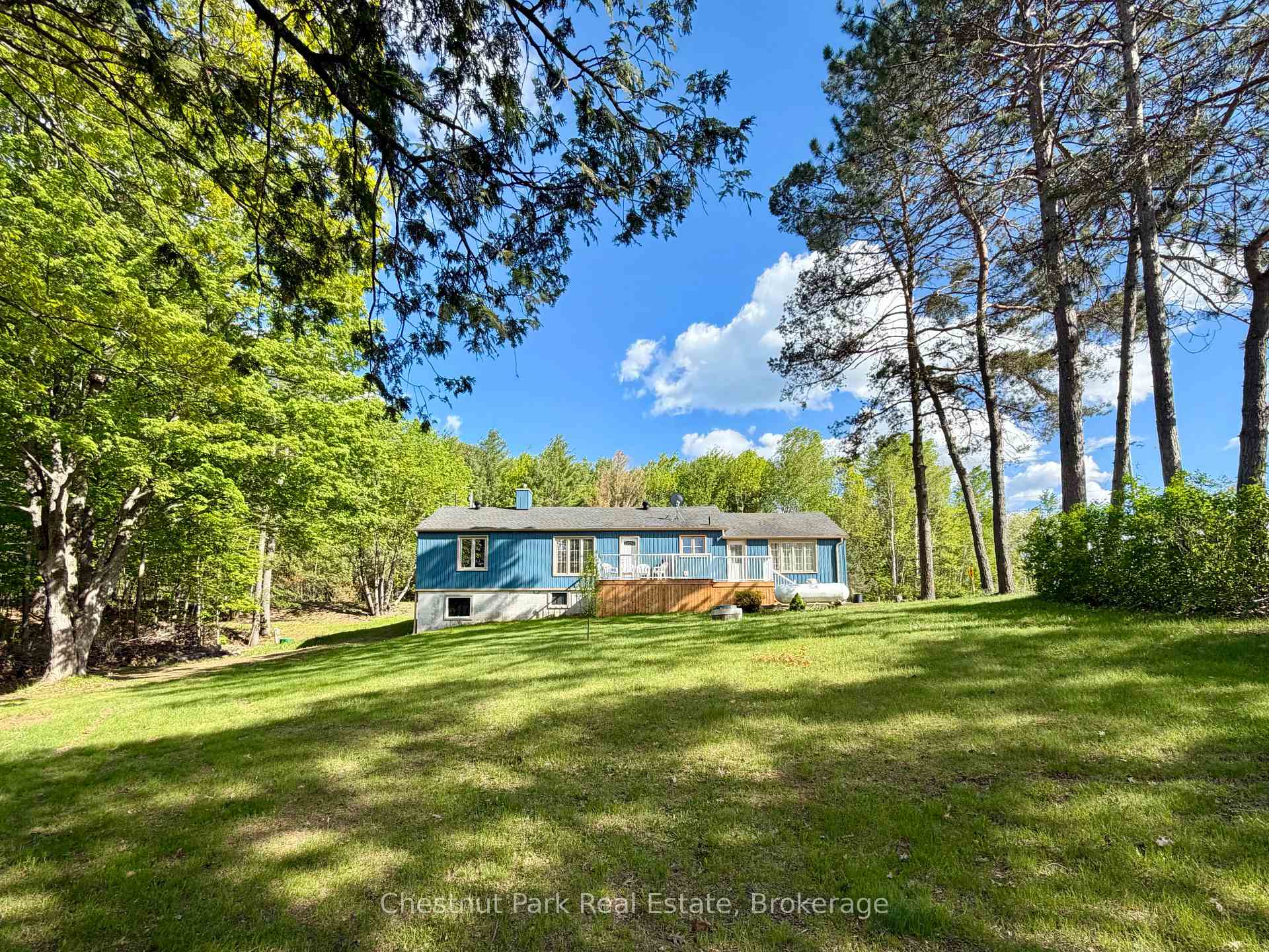 9211 118 Highway, Minden Hills — photo 4 of 5