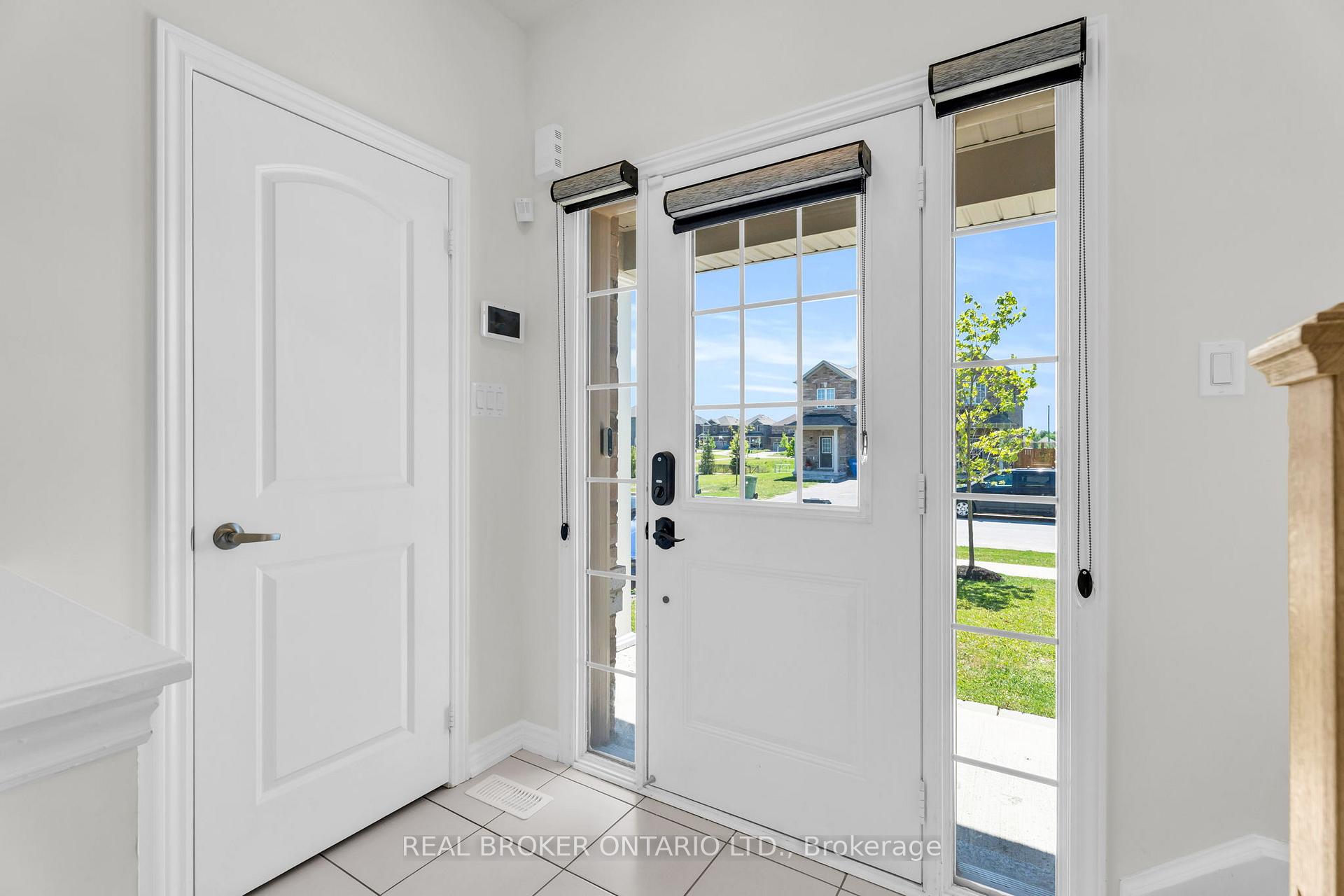 125 Werry Avenue, Southgate — photo 3 of 5