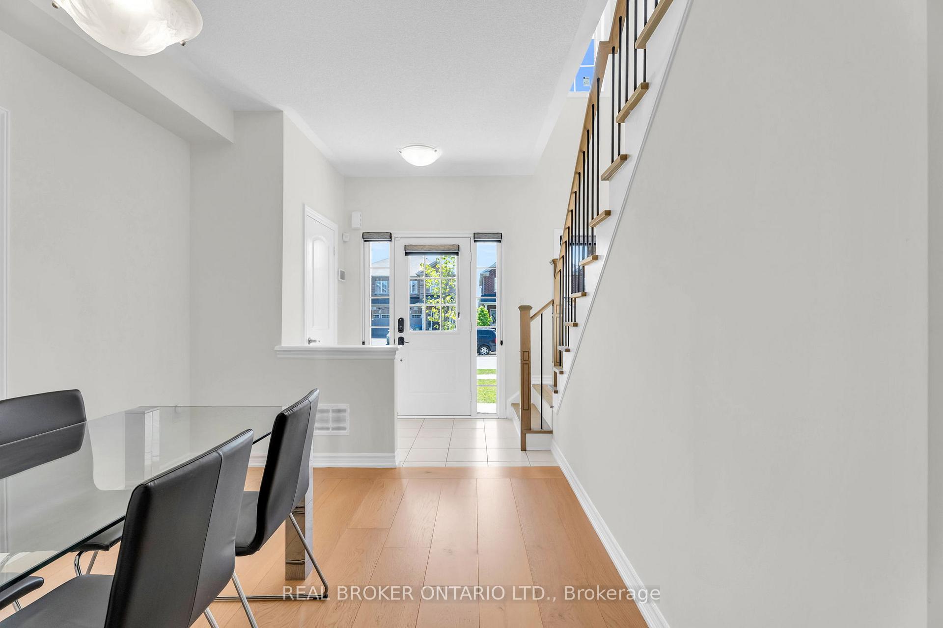 125 Werry Avenue, Southgate — photo 4 of 5