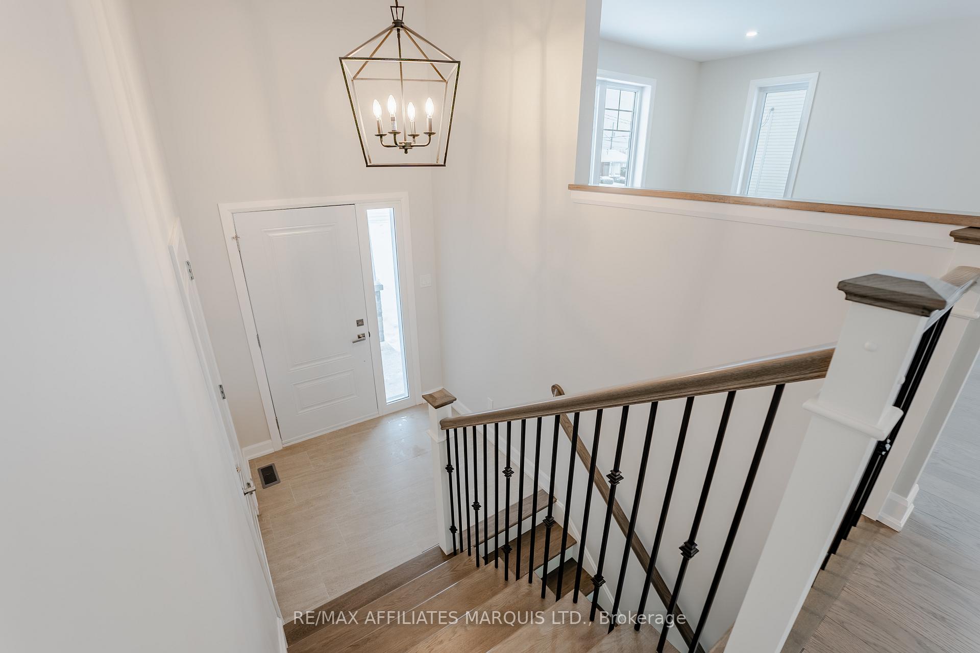 16 Mullin Drive, South Stormont — photo 3 of 5