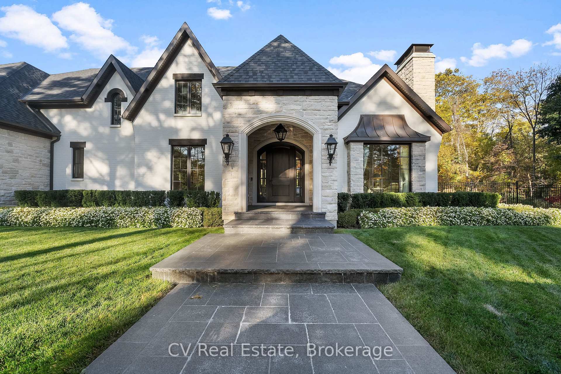 residential Property Image no.1