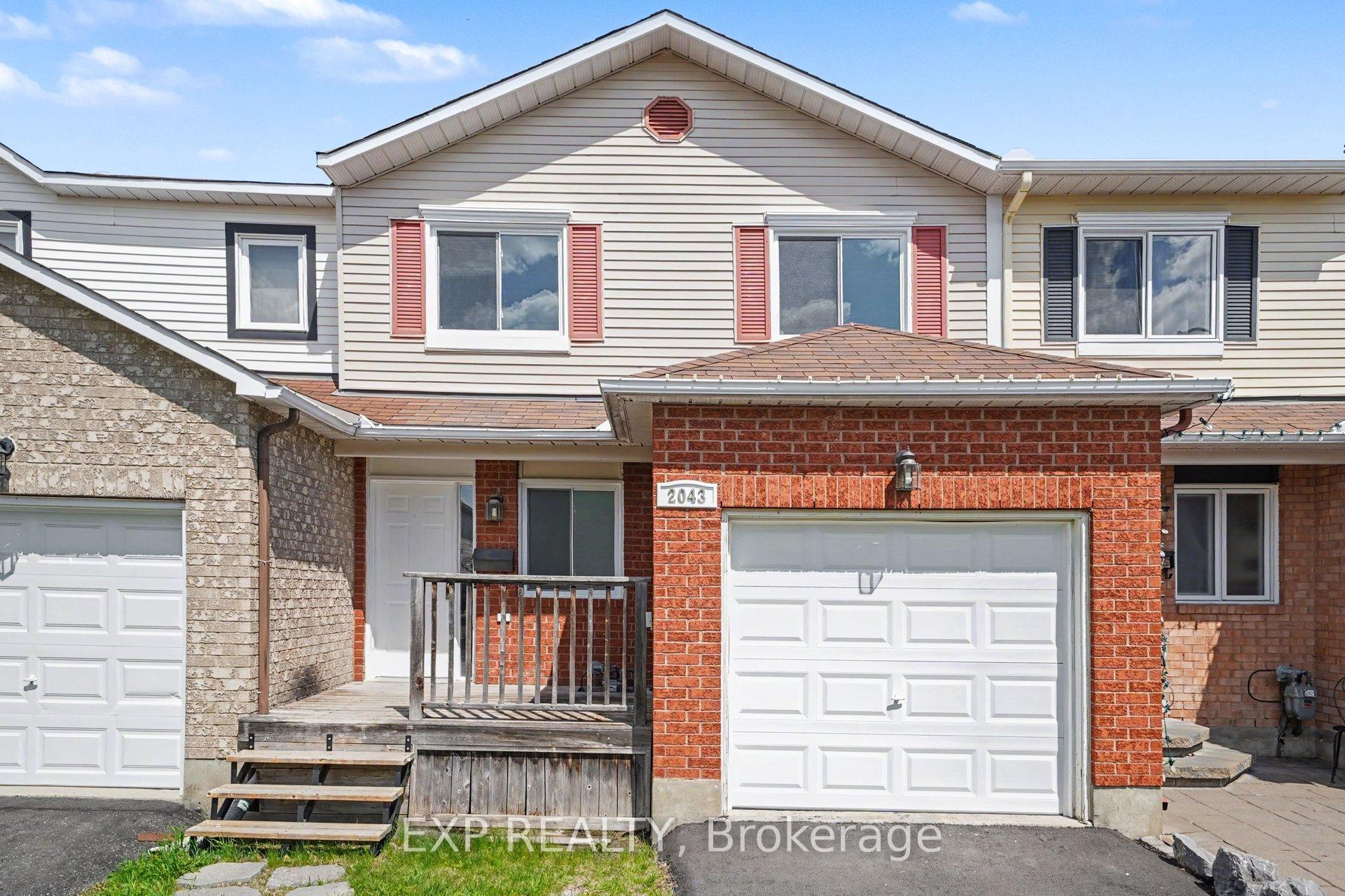 2043 Sunland Drive, Orleans - Cumberland and Area — photo 2 of 5