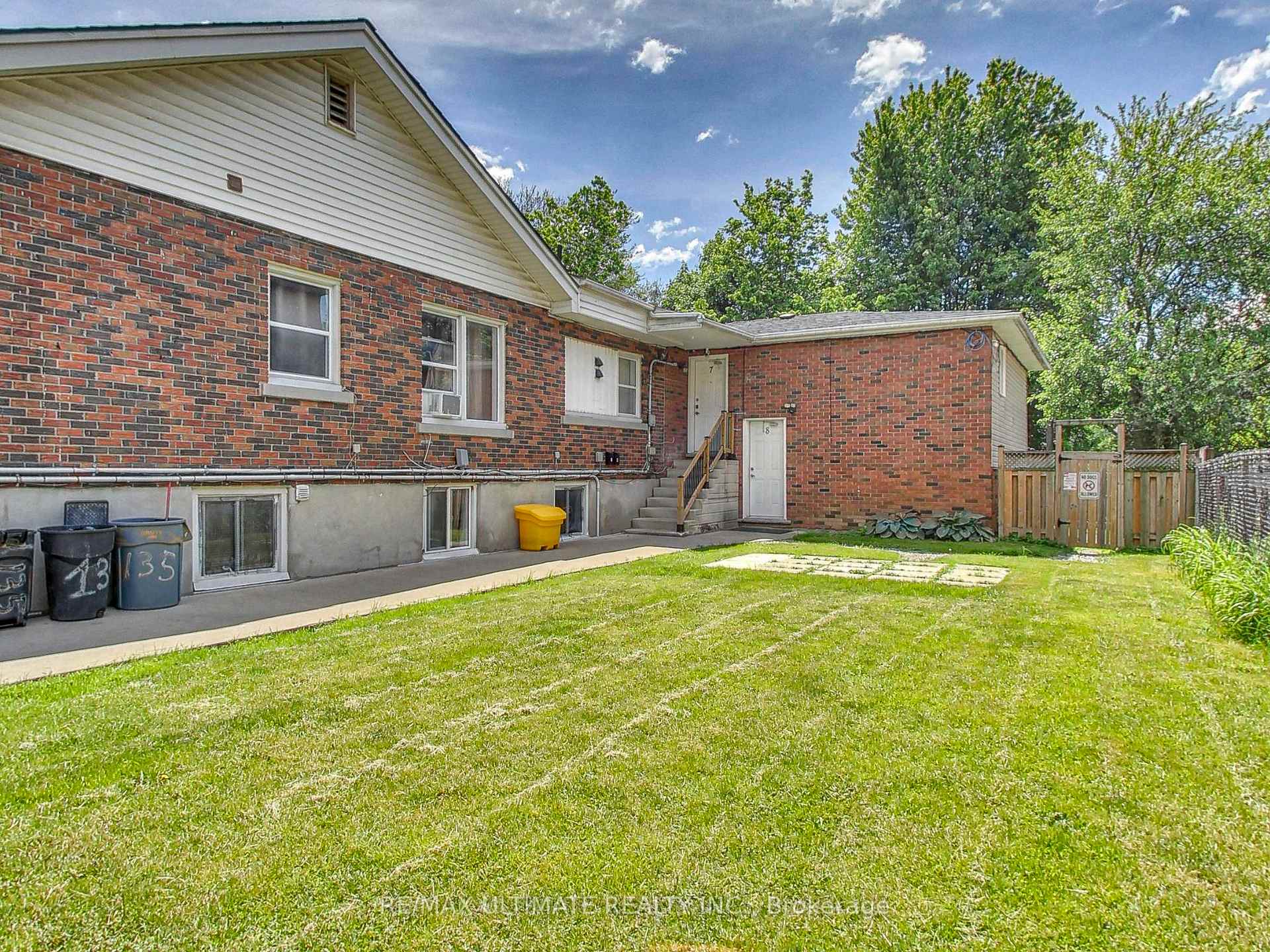 135 Chatham Street Apt 8, Brantford — photo 2 of 5