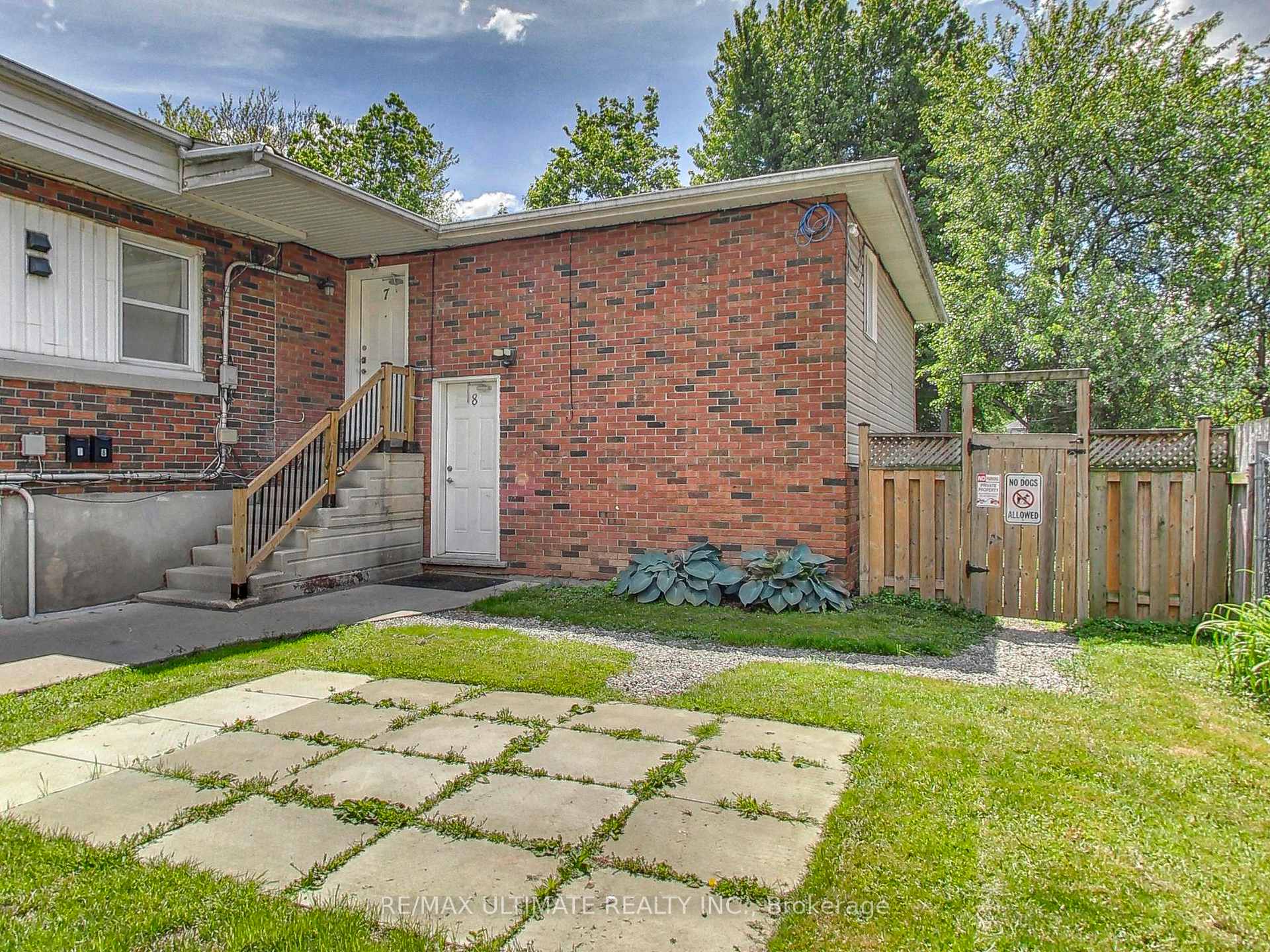 135 Chatham Street Apt 8, Brantford — photo 3 of 5