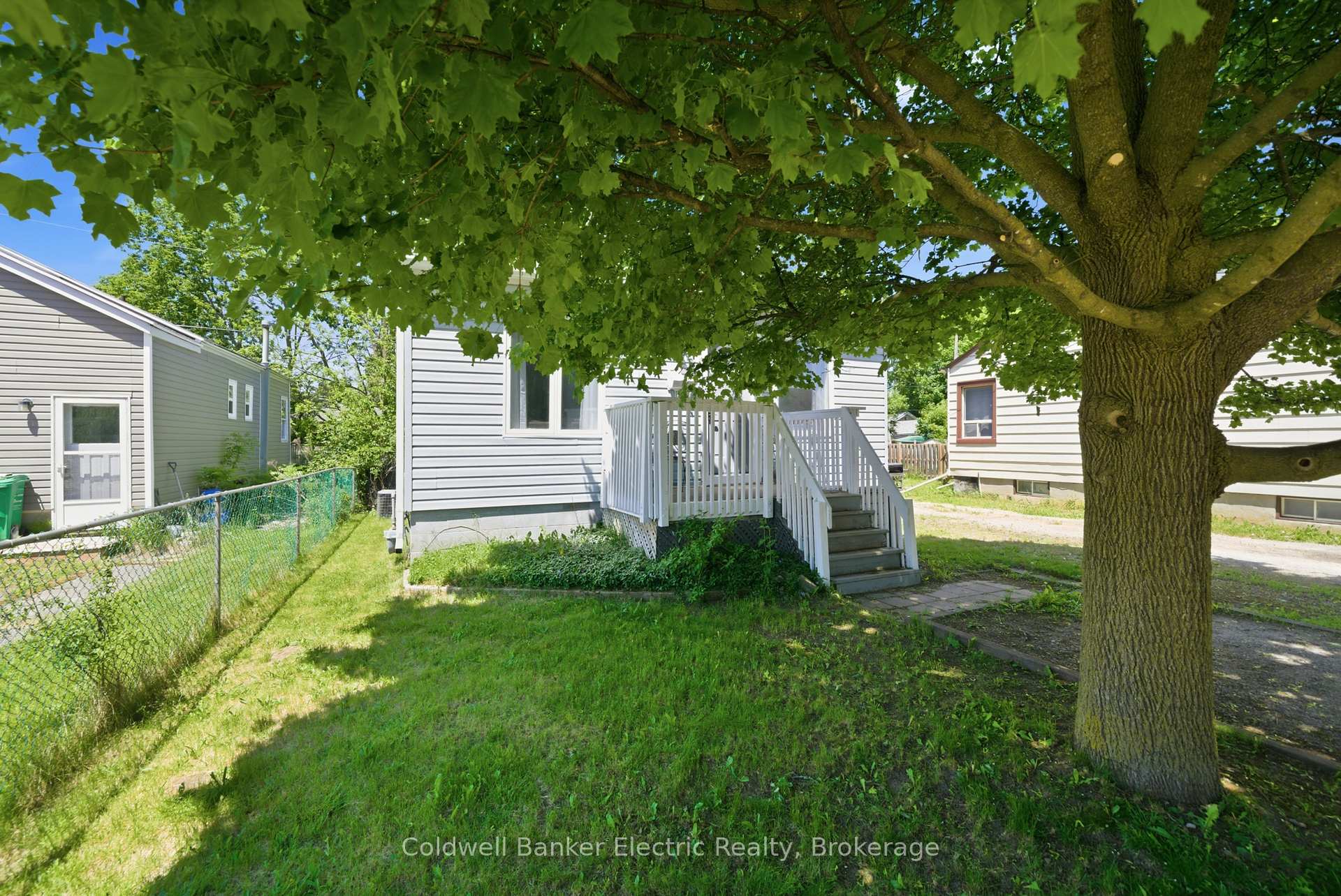780 Brown Street, Peterborough, ON K9J 4K8 — Peterborough, Ontario