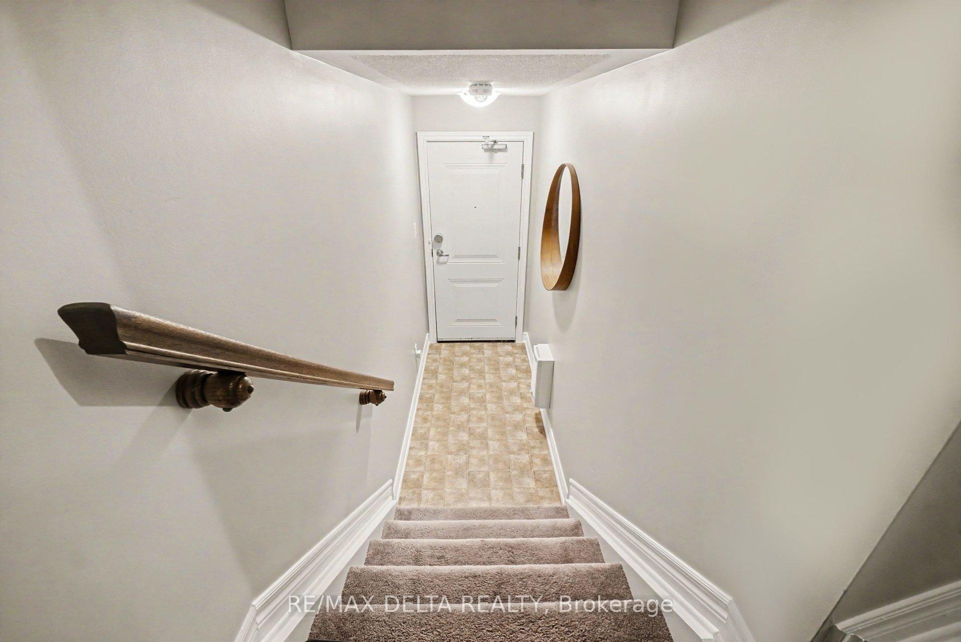 301 Des Tilleuls Private 16, Orleans - Cumberland and Area — photo 4 of 5