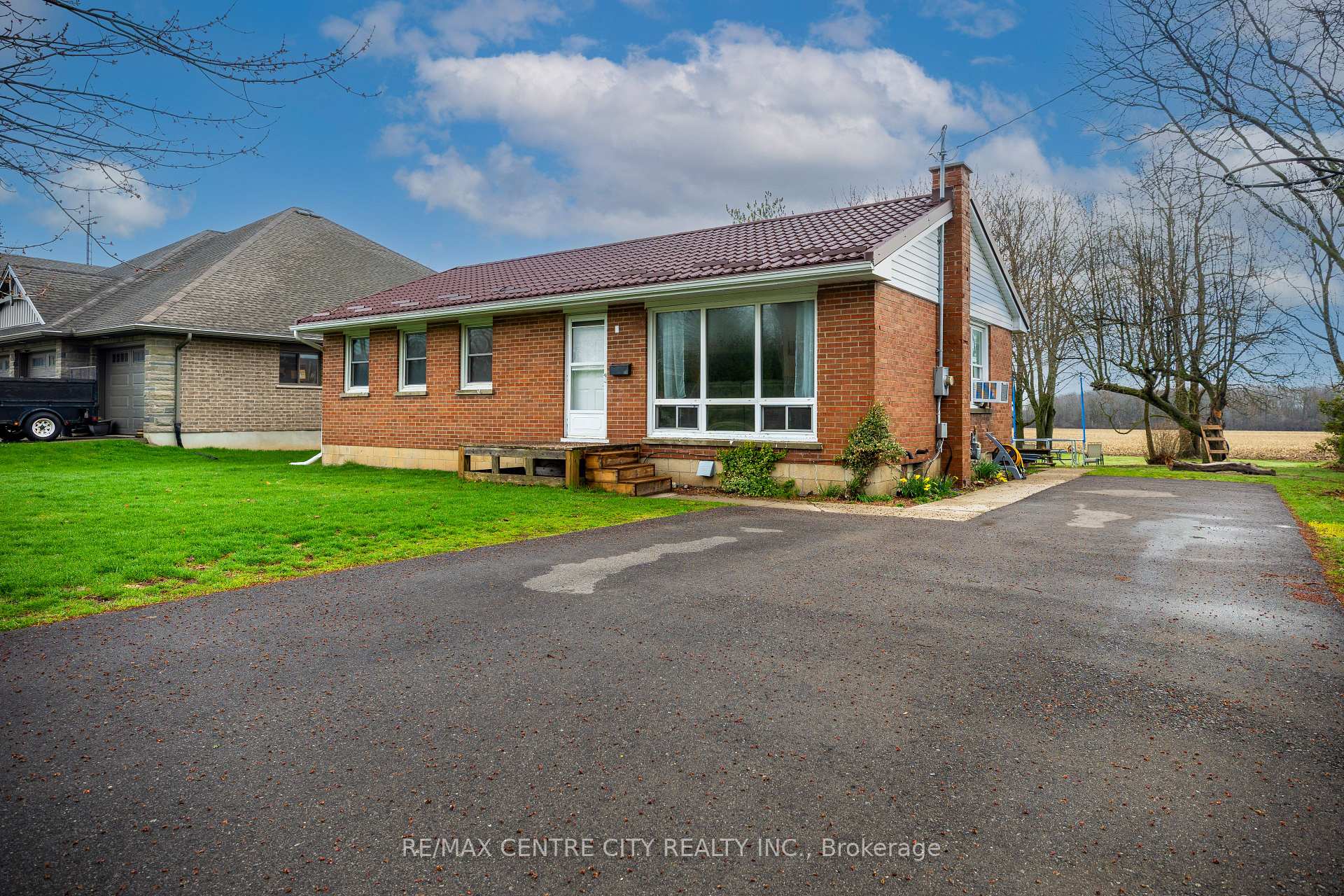 194 Centennial Avenue, Central Elgin, ON N5R 5B2 — Central Elgin, Ontario