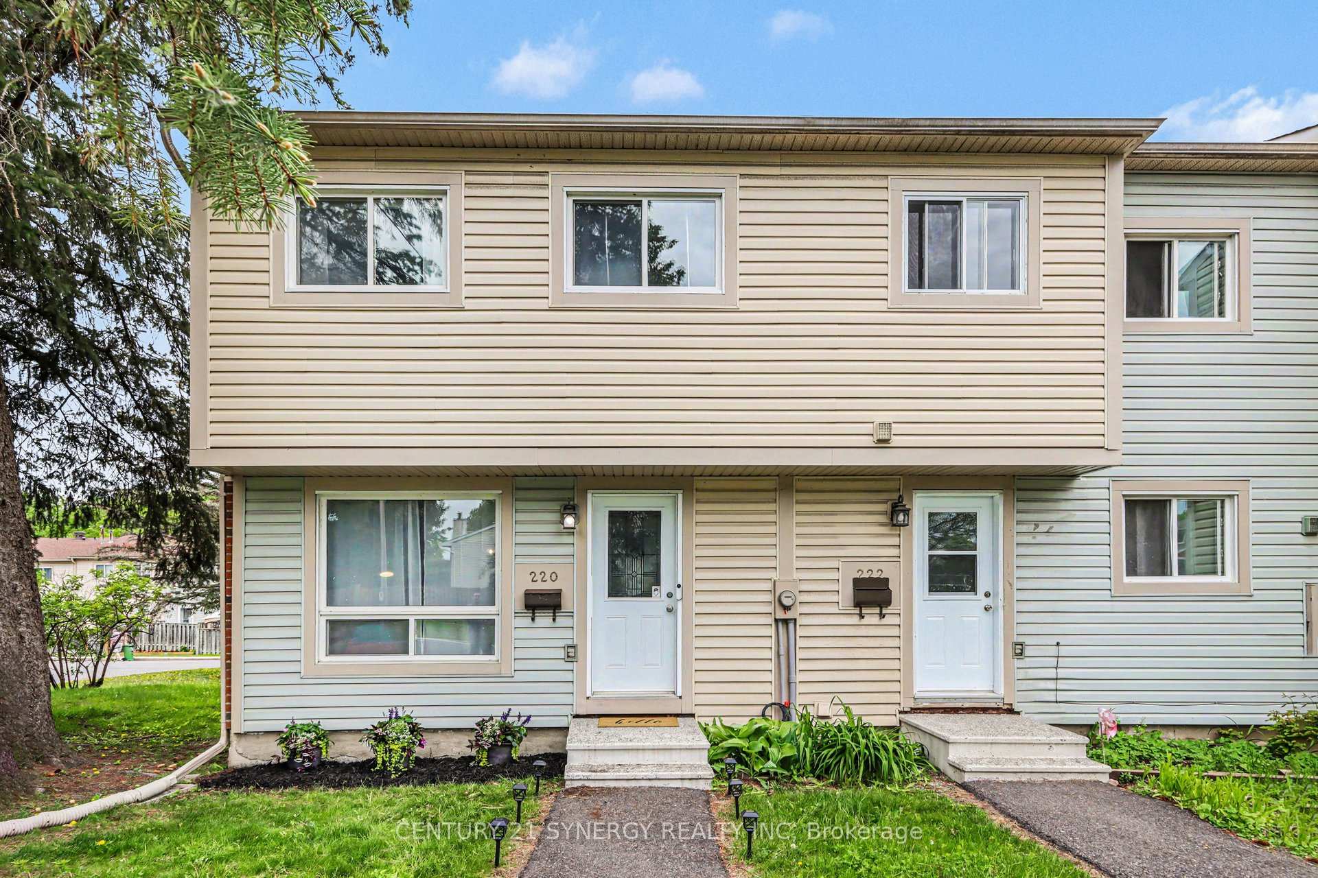 220 MILLROAD Way, Orleans - Cumberland and Area, ON K1E 2C9 — Orleans - Cumberland and Area, Ontario