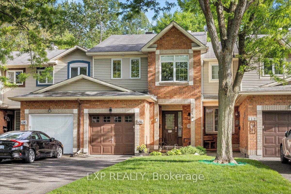 494 Lawler Crescent, Orleans - Cumberland and Area, ON K4A 3Y4 — Orleans - Cumberland and Area, Ontario