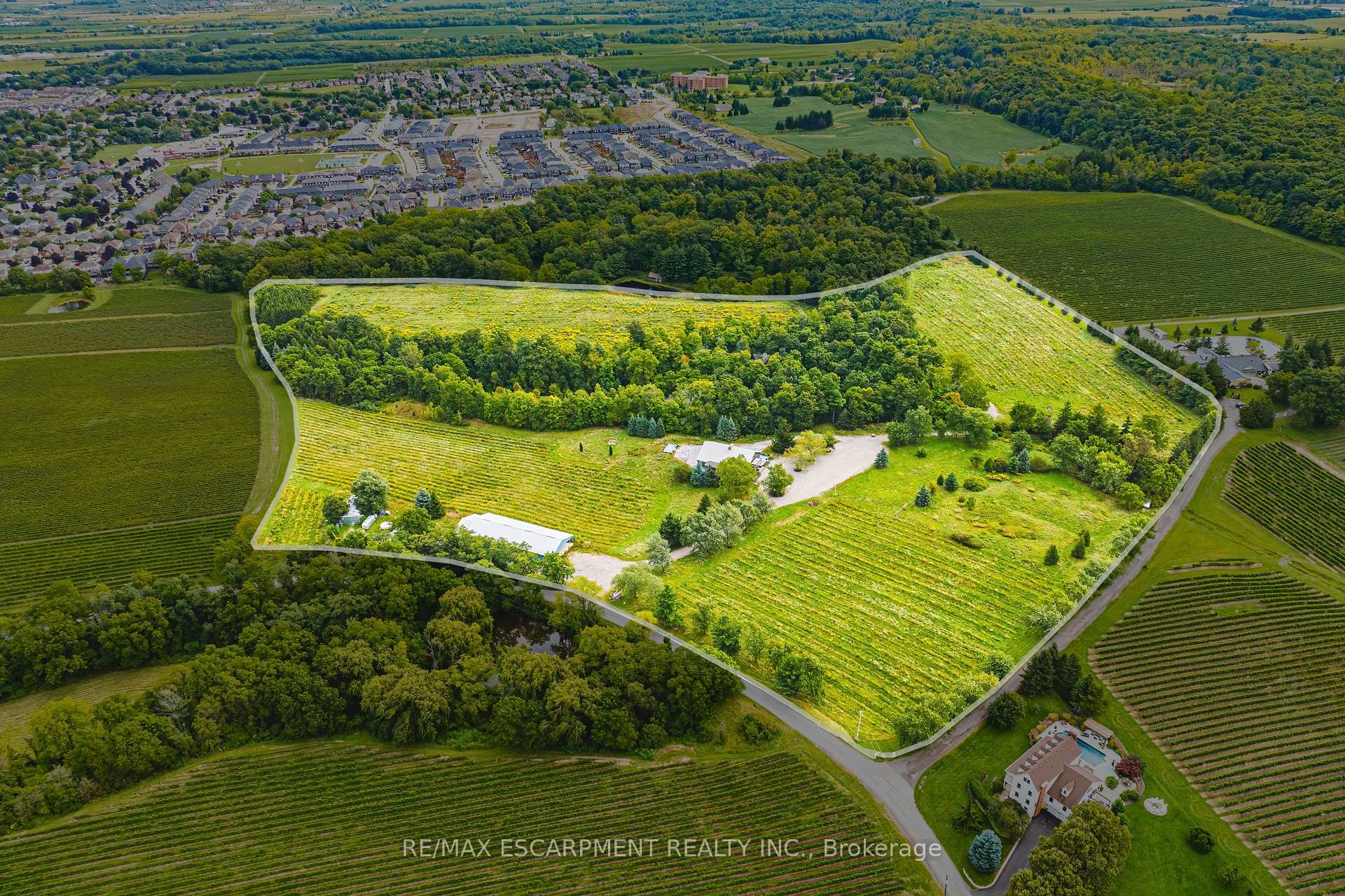 4041 Locust Lane, Lincoln, ON L0R 1B2 — Lincoln, Ontario
