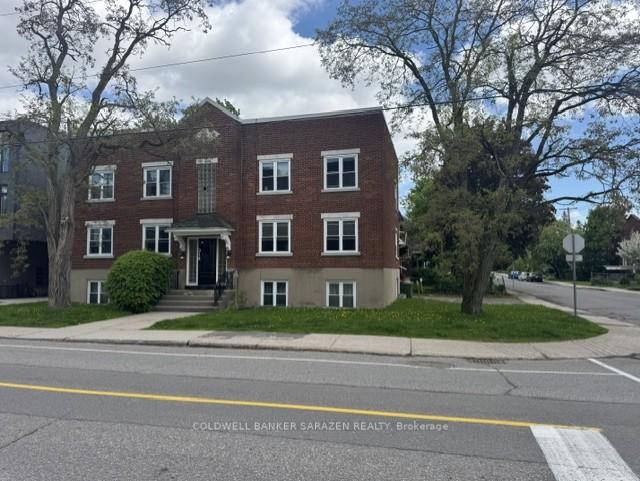 314 Somerset Street E, Lower Town - Sandy Hill — photo 2 of 5