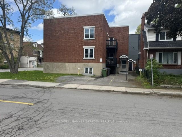 314 Somerset Street E, Lower Town - Sandy Hill — photo 3 of 5