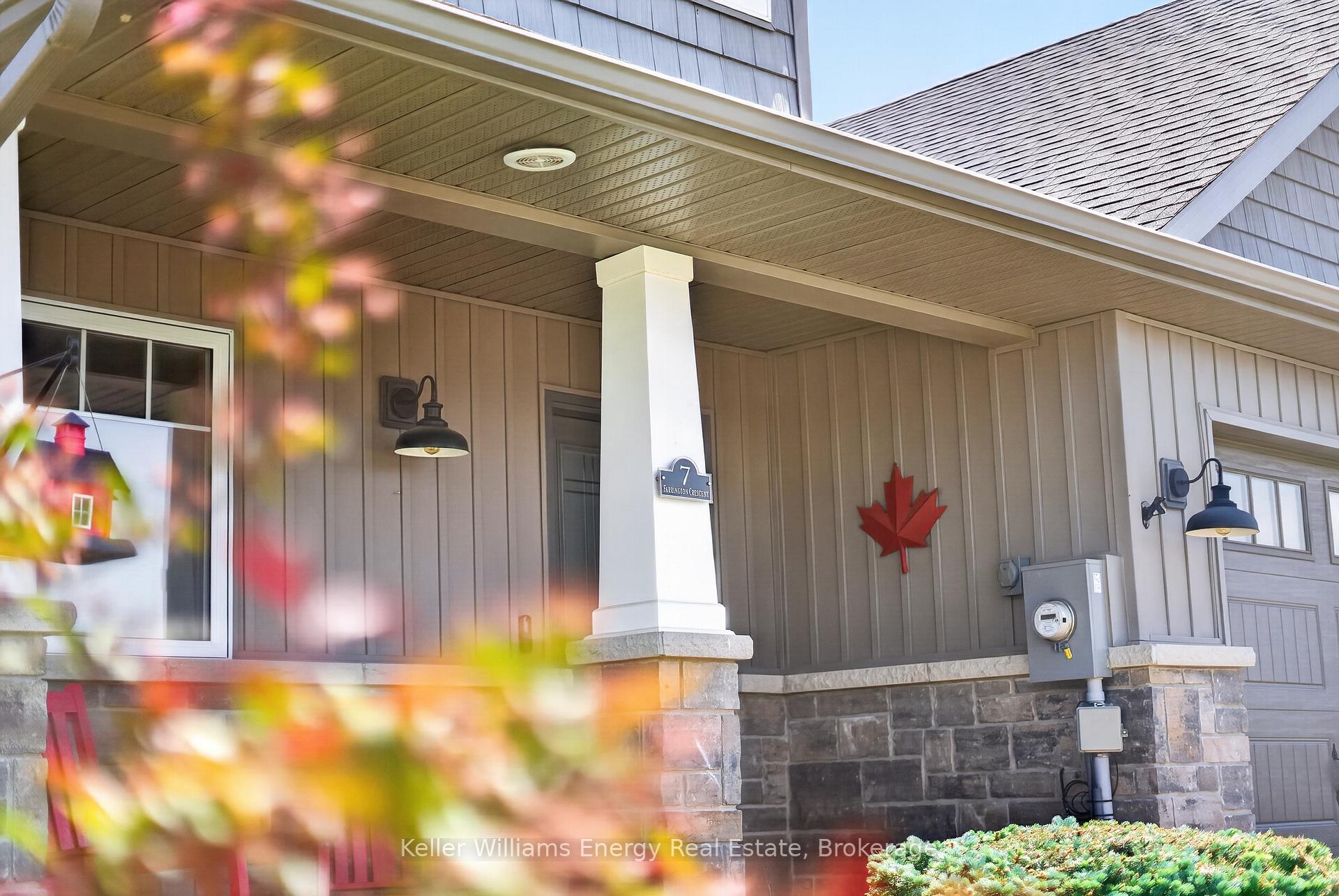 7 Farrington Crescent, Prince Edward County — photo 4 of 5
